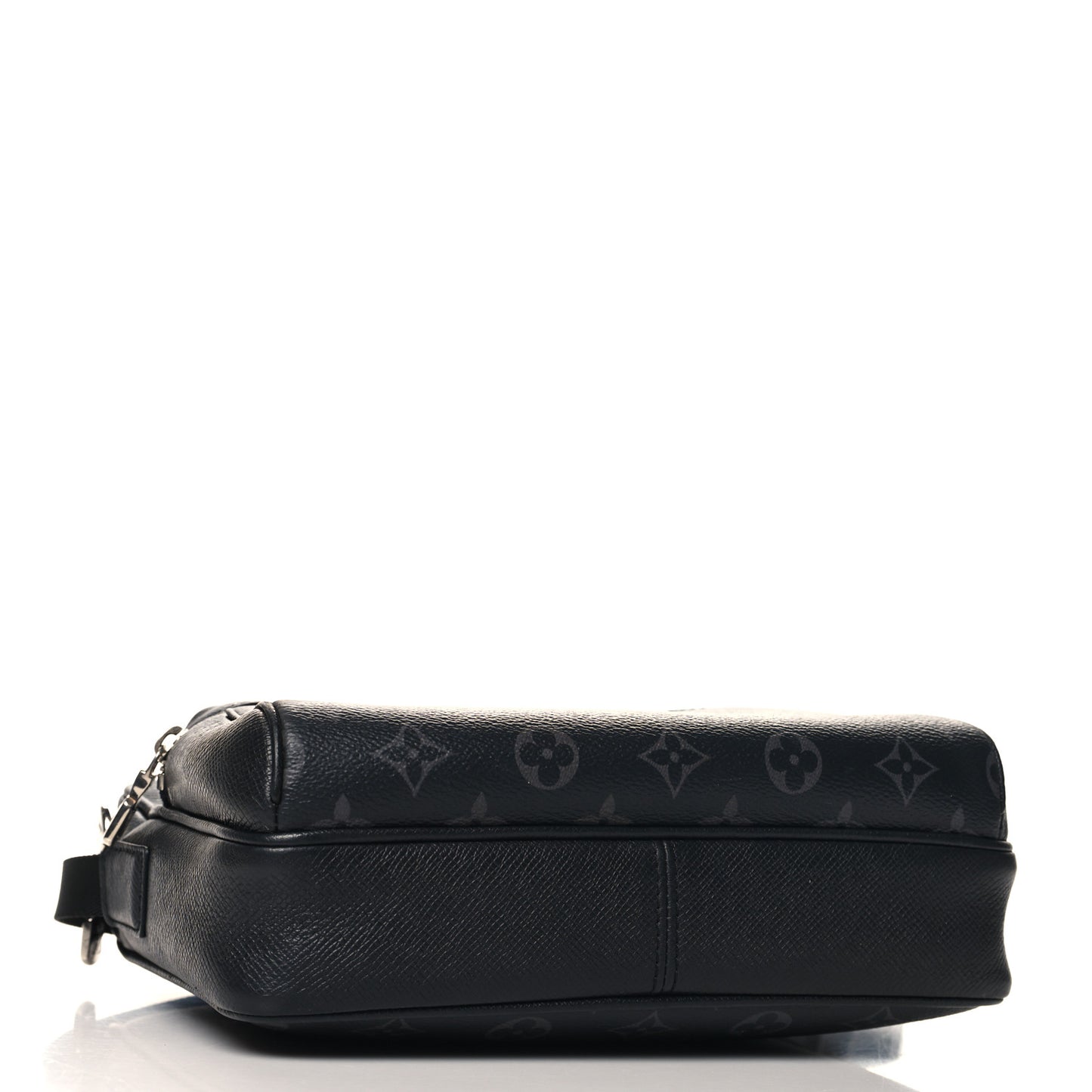 Taiga Monogram Eclipse Outdoor Messenger Black