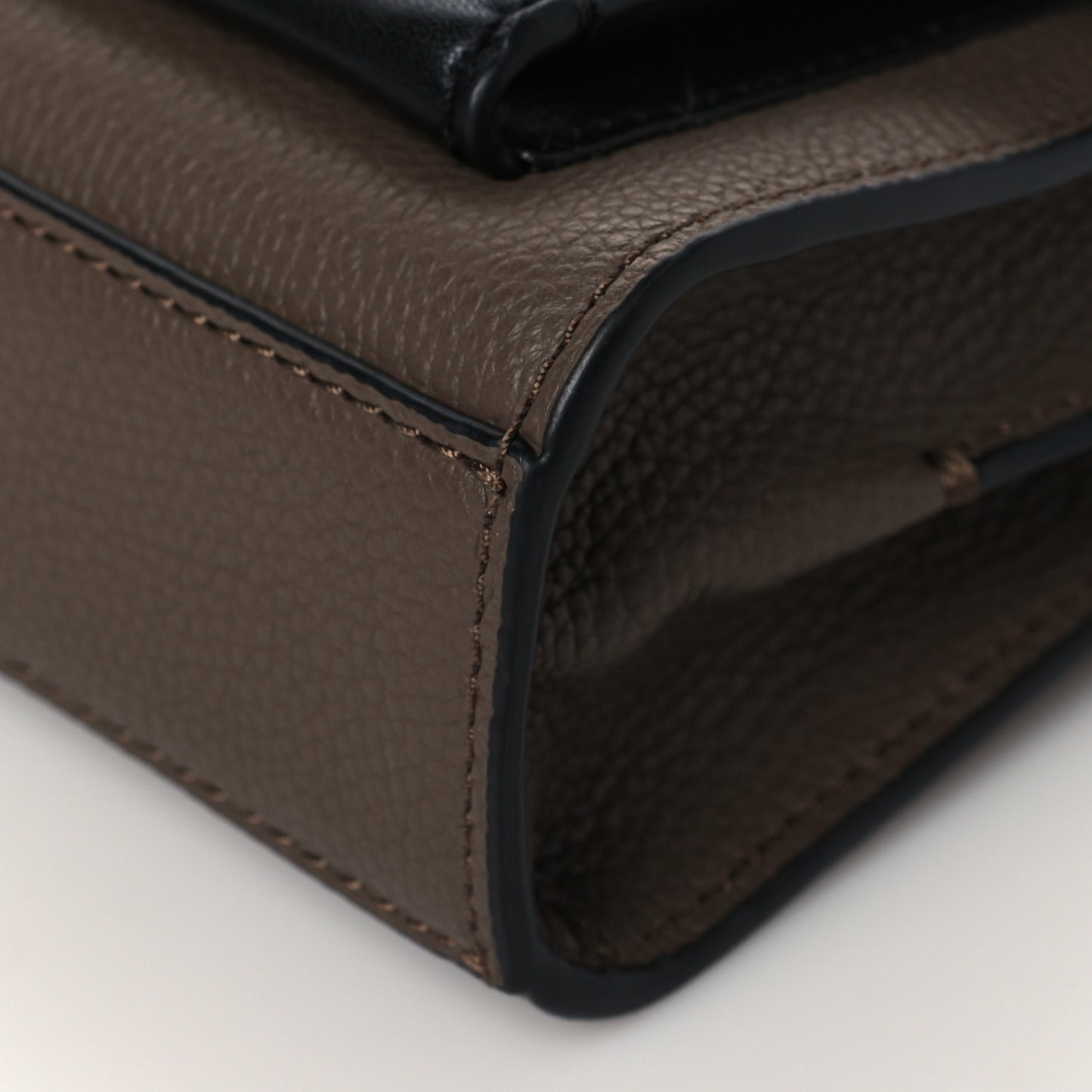 Calfskin Tuck Lock Bag Black Multicolor