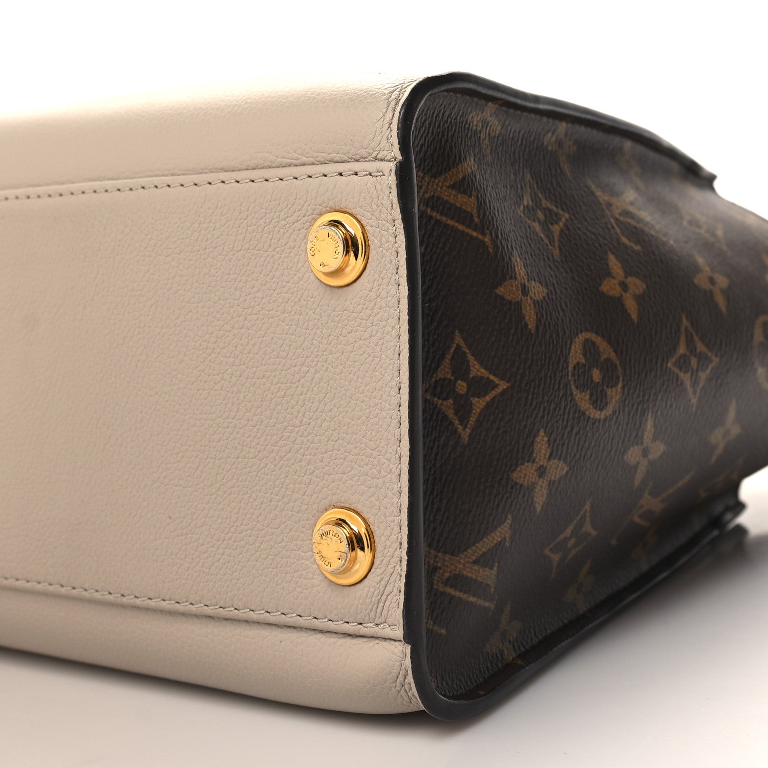 Louis Vuitton Calfskin Monogram On My Side MM Greige 9 of 11