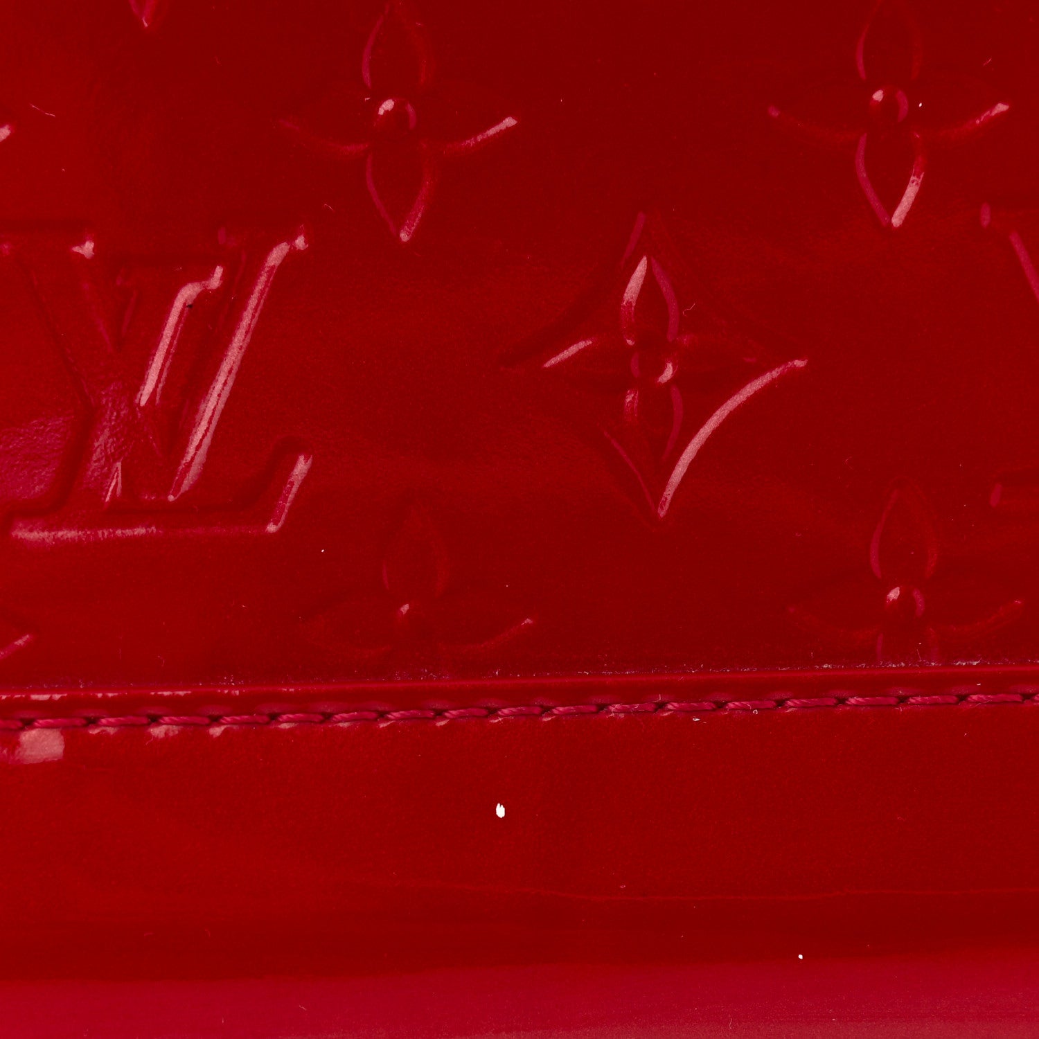 Louis Vuitton Vernis Alma GM Pomme D'Amour 13 of 14