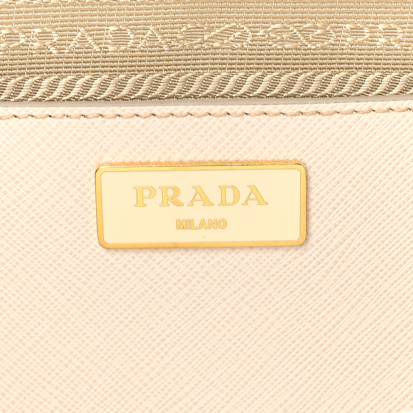 Saffiano Lux Medium Galleria Double Zip Tote Talco