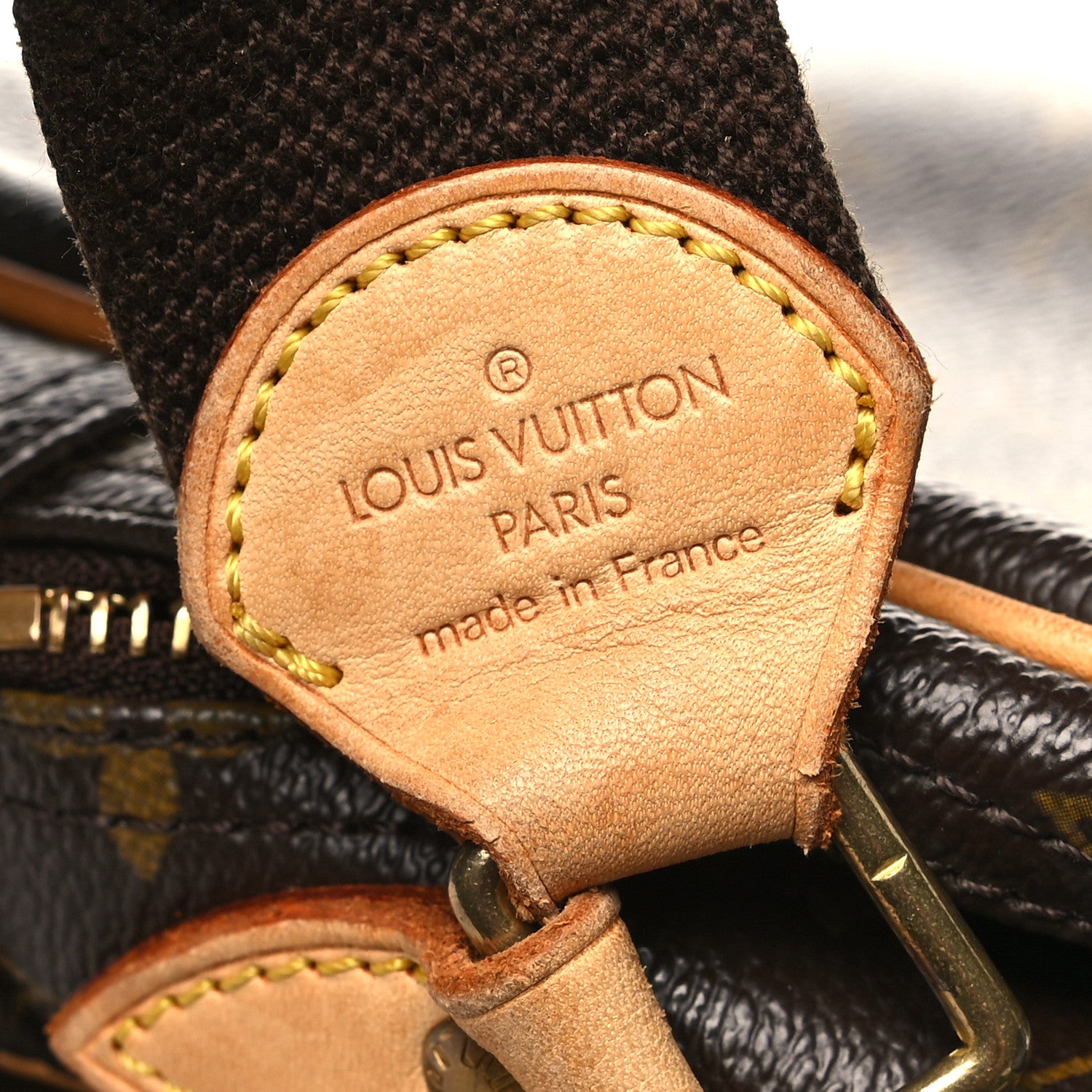 Louis Vuitton Monogram Reporter PM 7 of 10