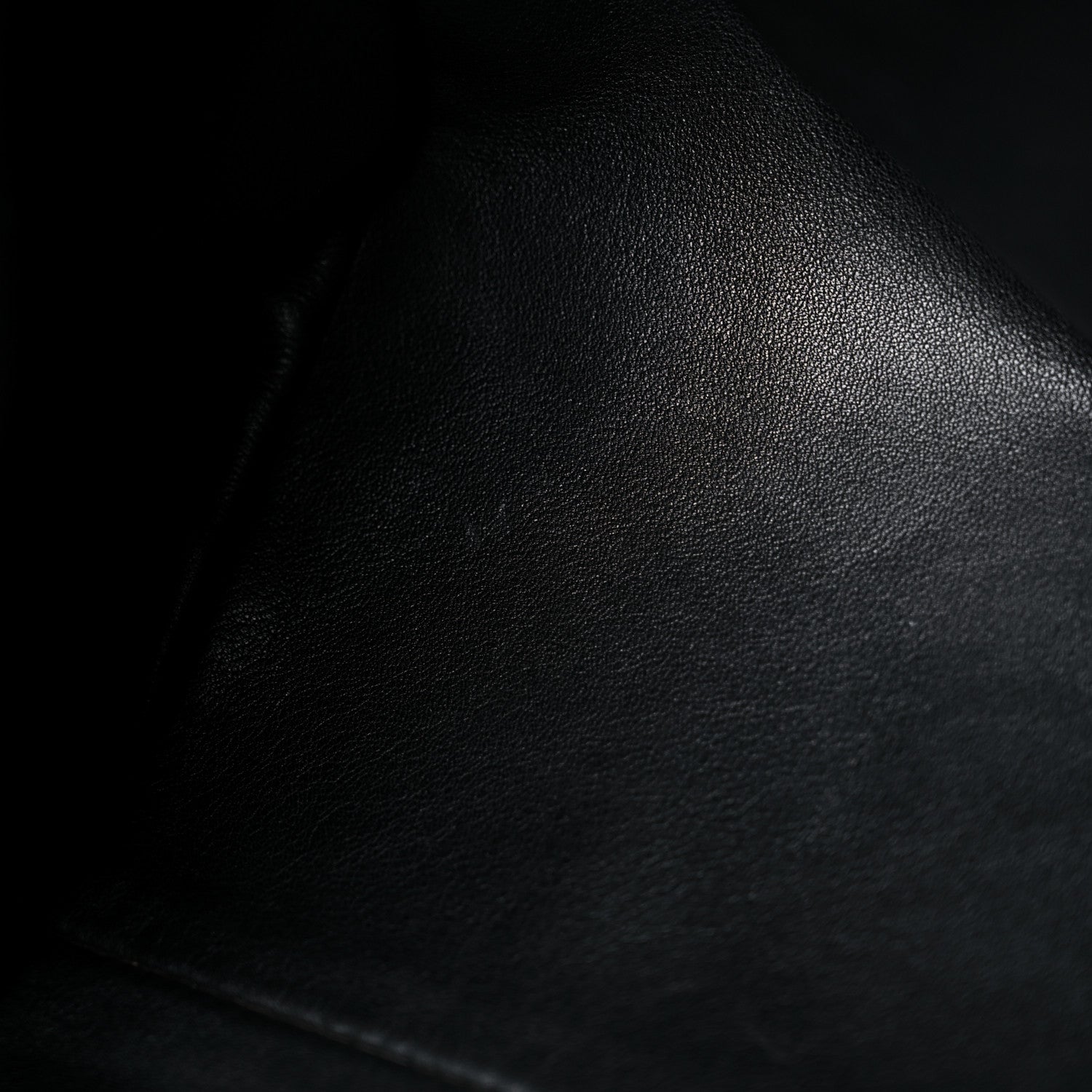 Bottega Veneta Smooth Butter Calf The Pouch Oversized Clutch Black 15 of 22
