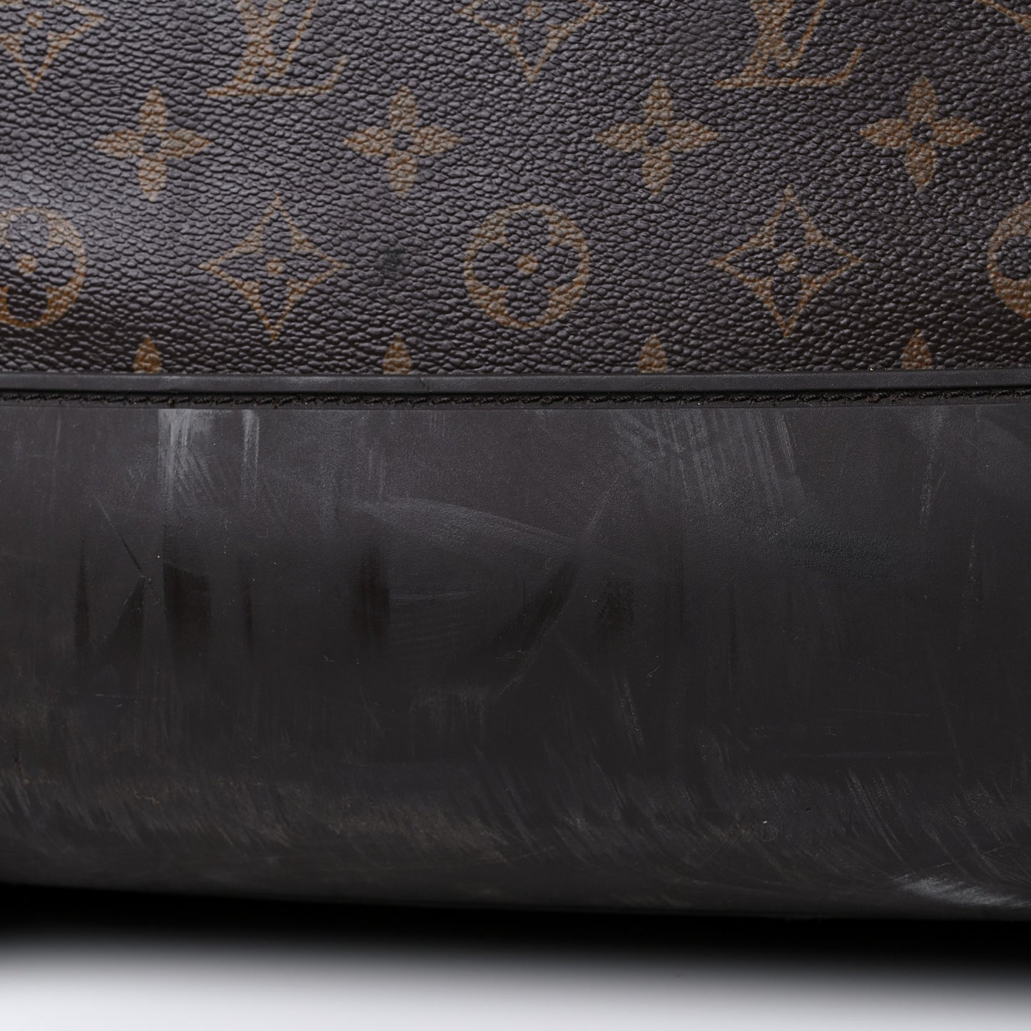 Monogram Eole 60