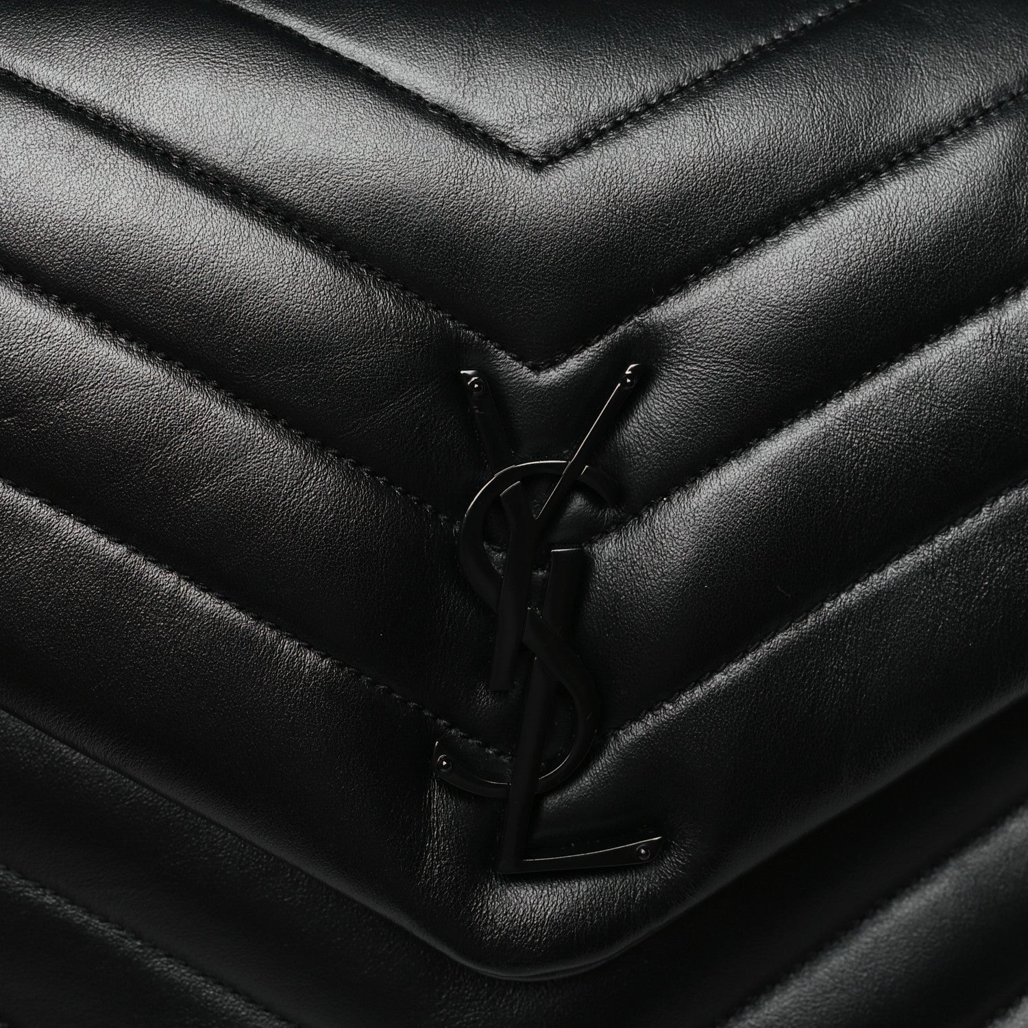 Saint Laurent Calfskin Y Quilted Monogram Monochrome Medium Loulou Chain Satchel Black 7 of 10