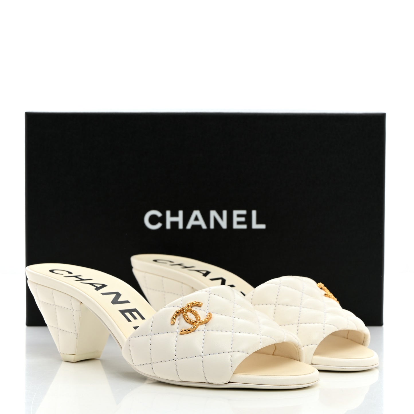 Lambskin Quilted Textured CC Mules 37 White