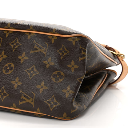 Louis Vuitton Monogram Batignolles Horizontal 9 of 10