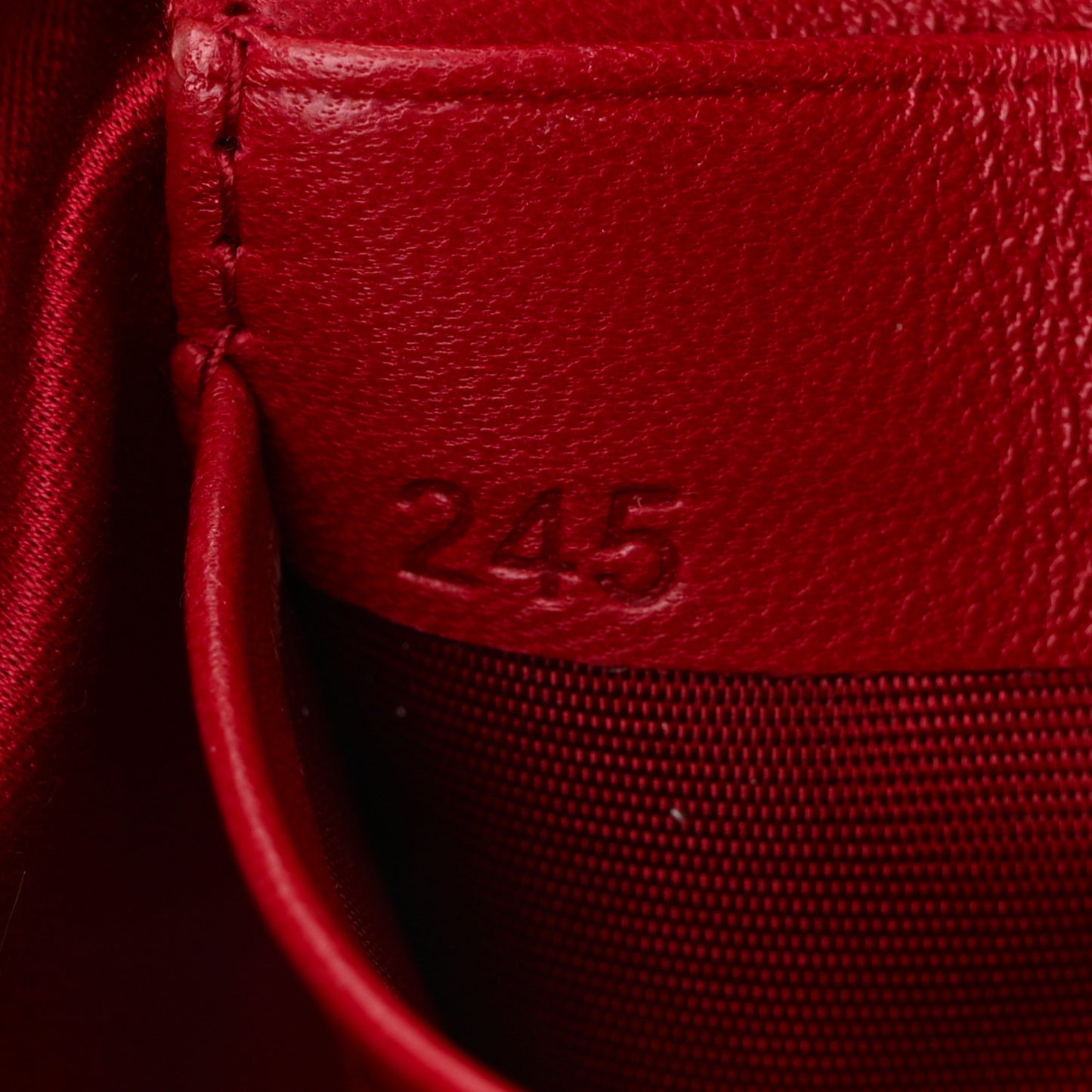 Nappa Matelasse Zip Shoulder Bag Fuoco