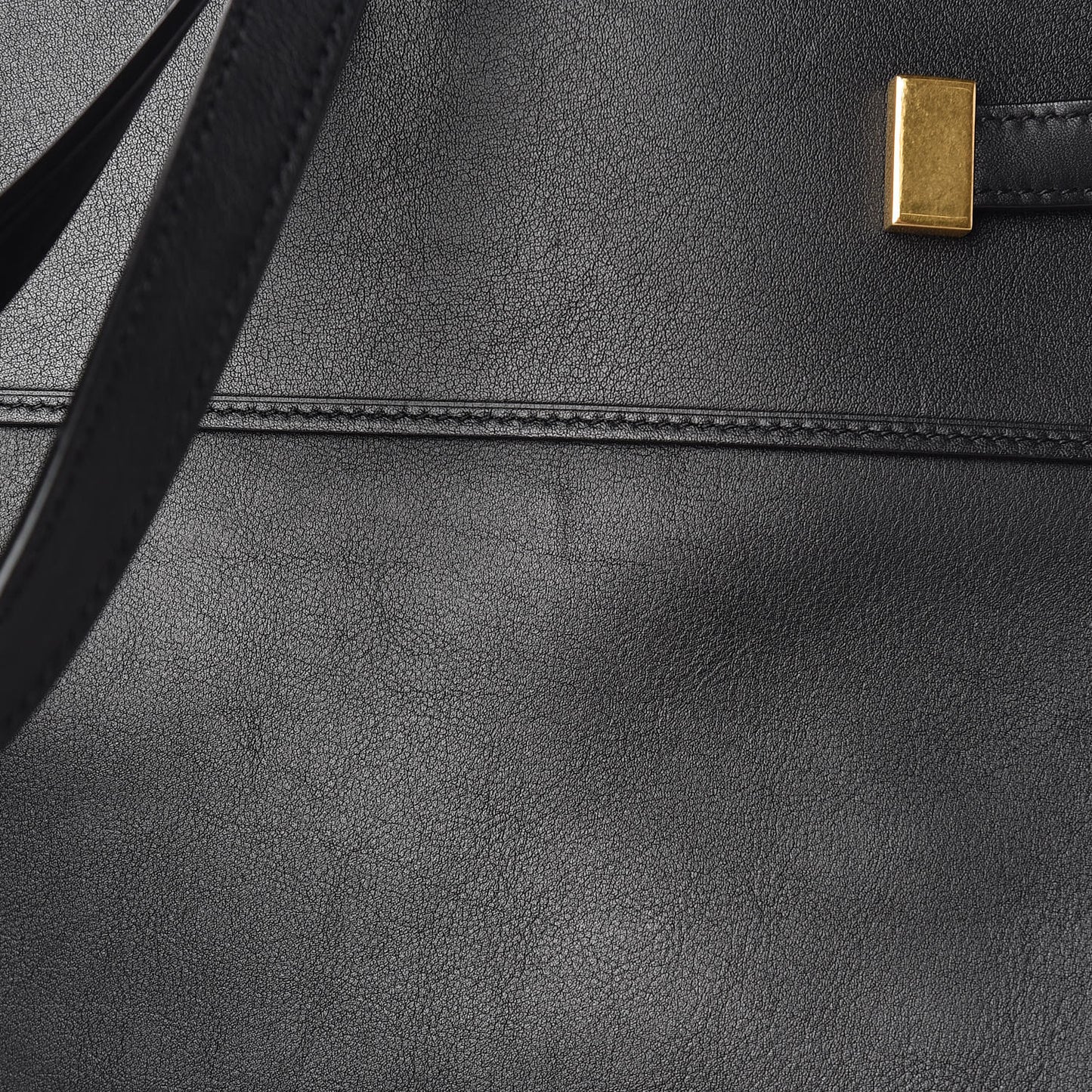 Calfskin Medium Manhattan Shopper Tote Black
