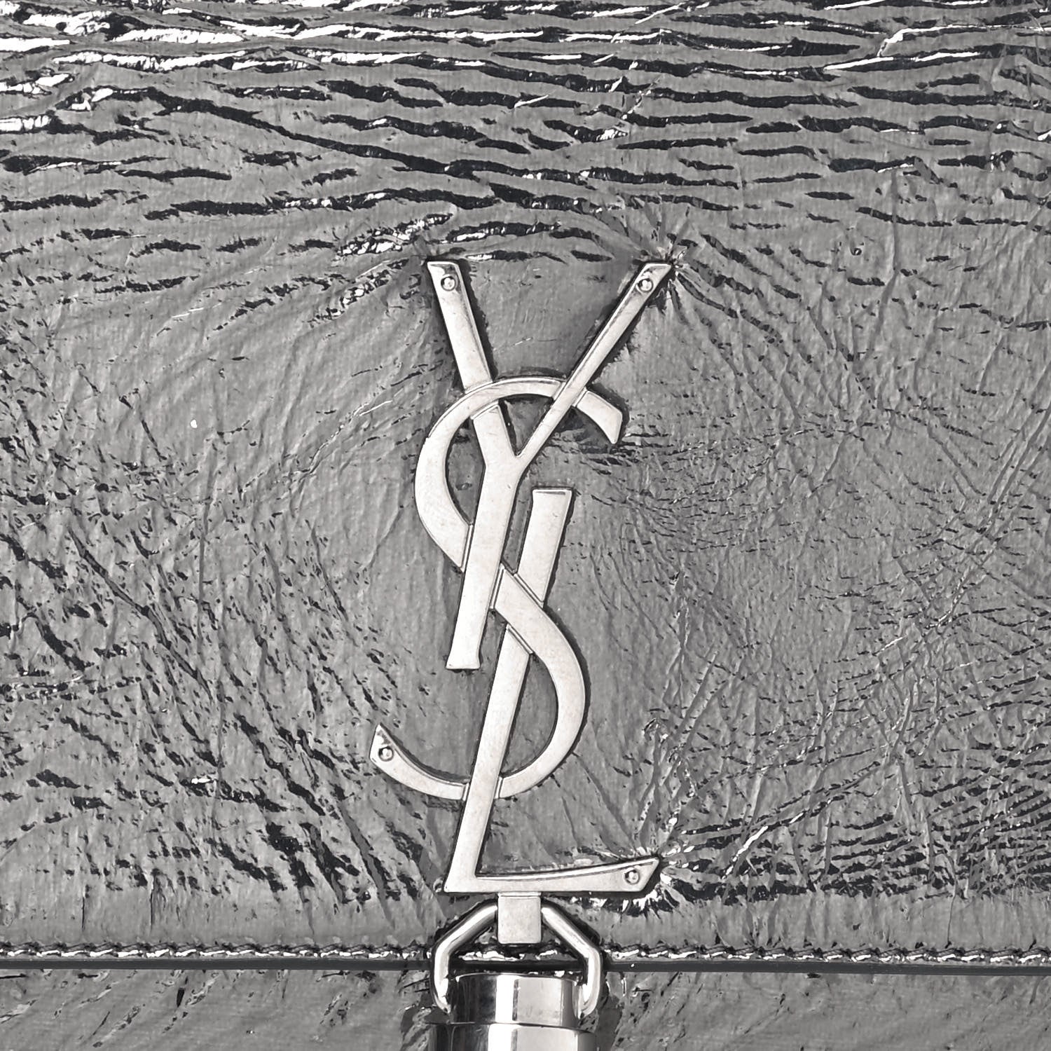 Saint Laurent Metallic Crackled Calfskin Kate Monogram Tassel Chain Wallet Argento 7 of 13