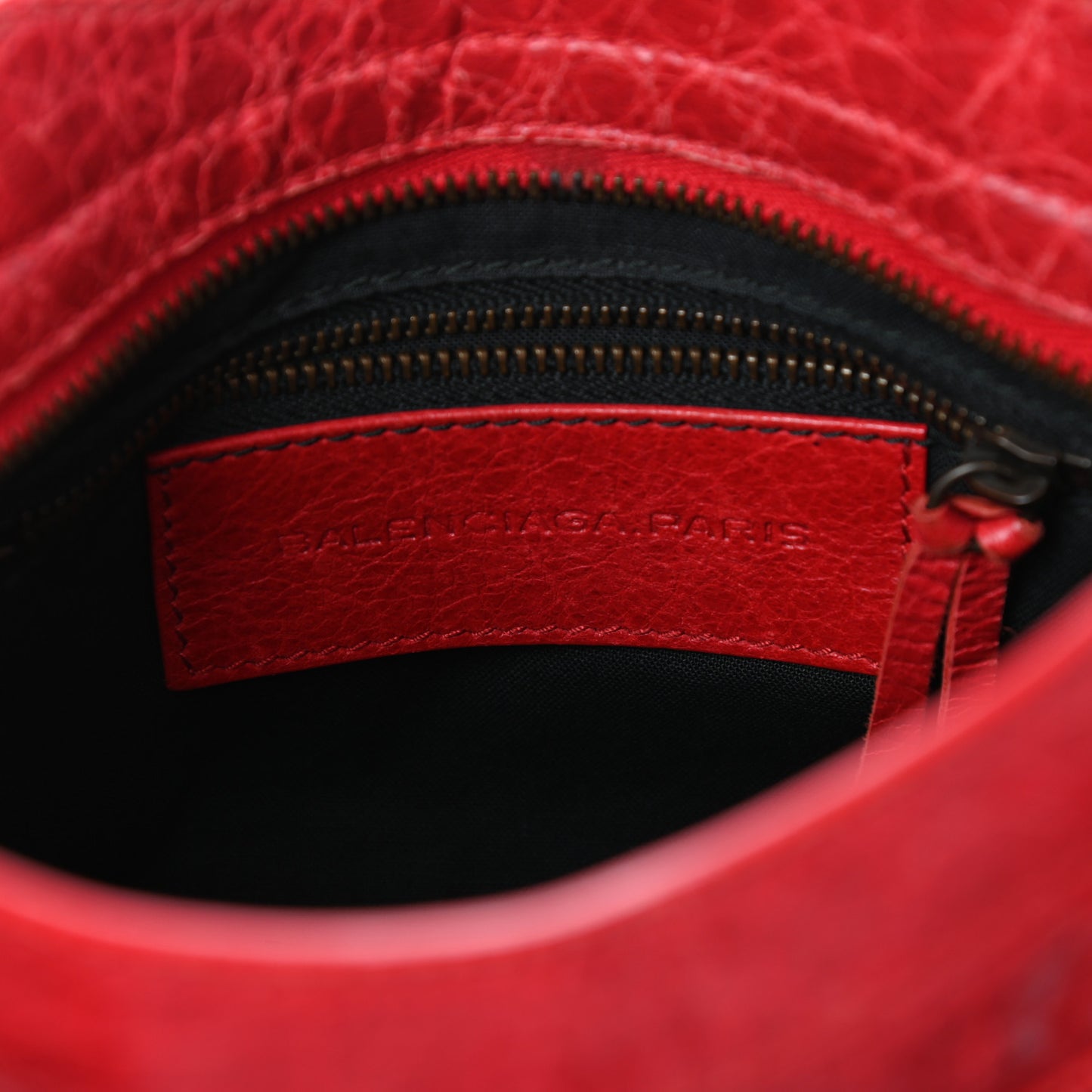 Agneau Classic Hardware Mini City Rouge Cardinal