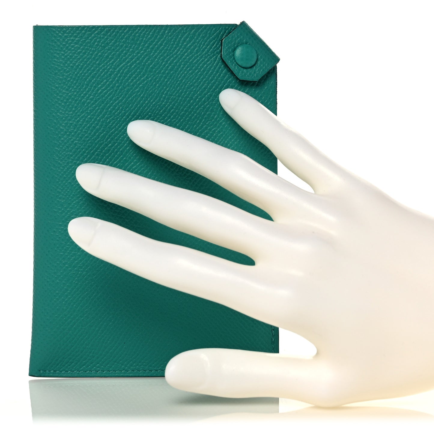Epsom Tarmac PM Passport Holder Vert Verone