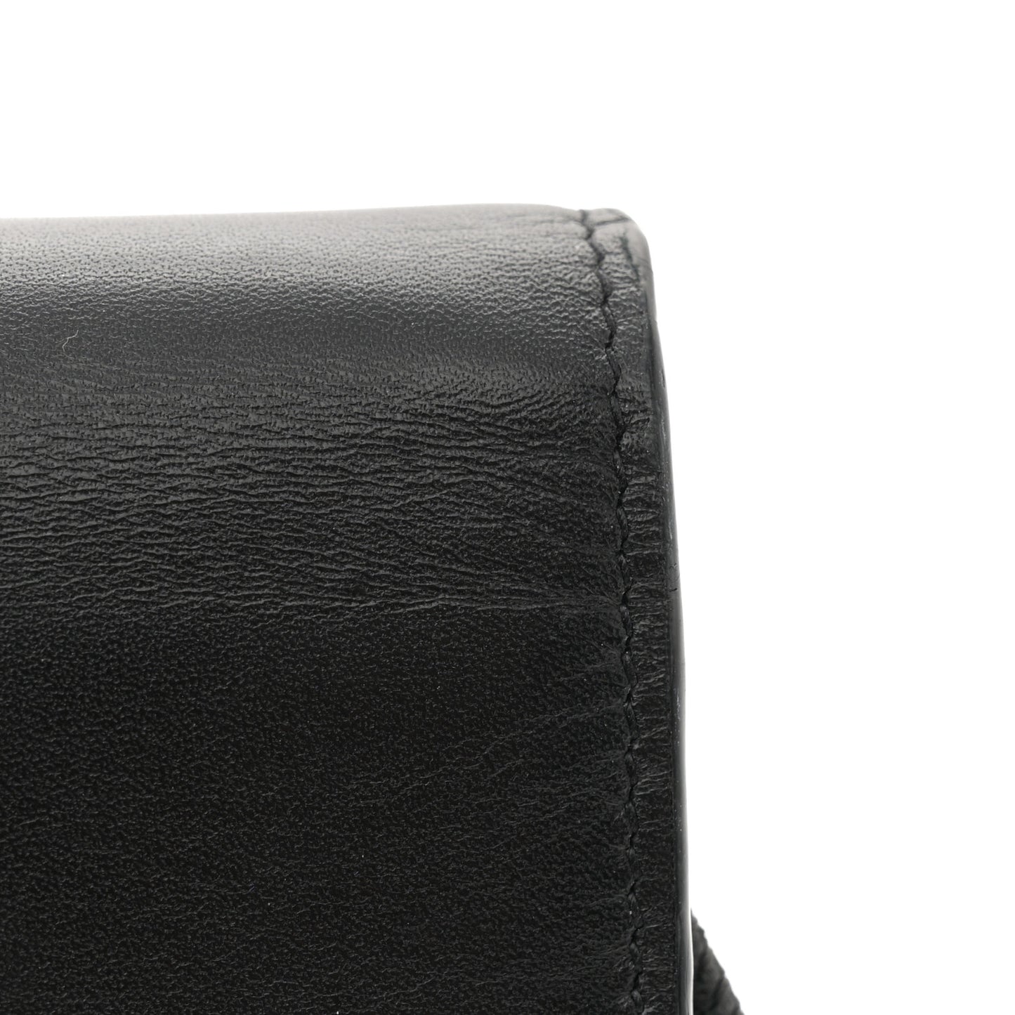 Smooth Calfskin Small Classic Monogram Portefeuille On Chain Black