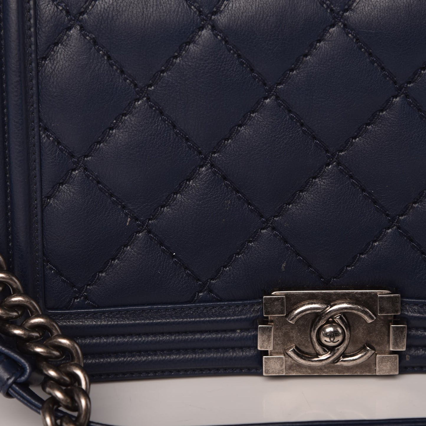 Calfskin Double Stitch New Medium Boy Flap Marine
