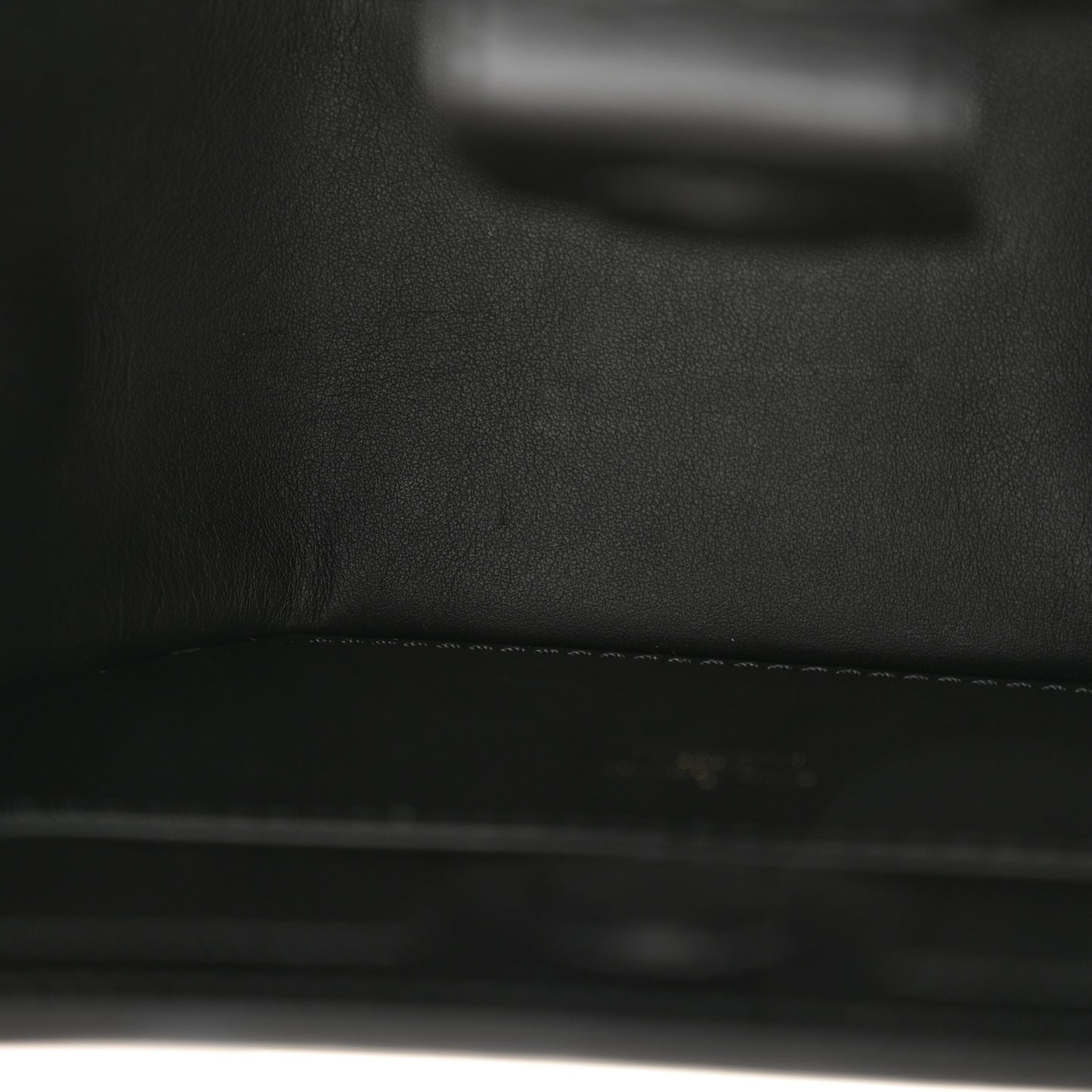 Calfskin Around Me PM White Black