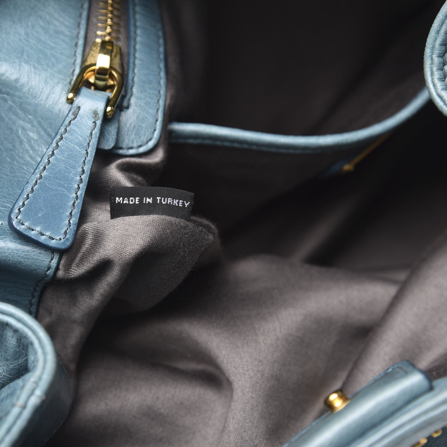 Miu Miu Vitello Shine Tote Mare 8 of 13