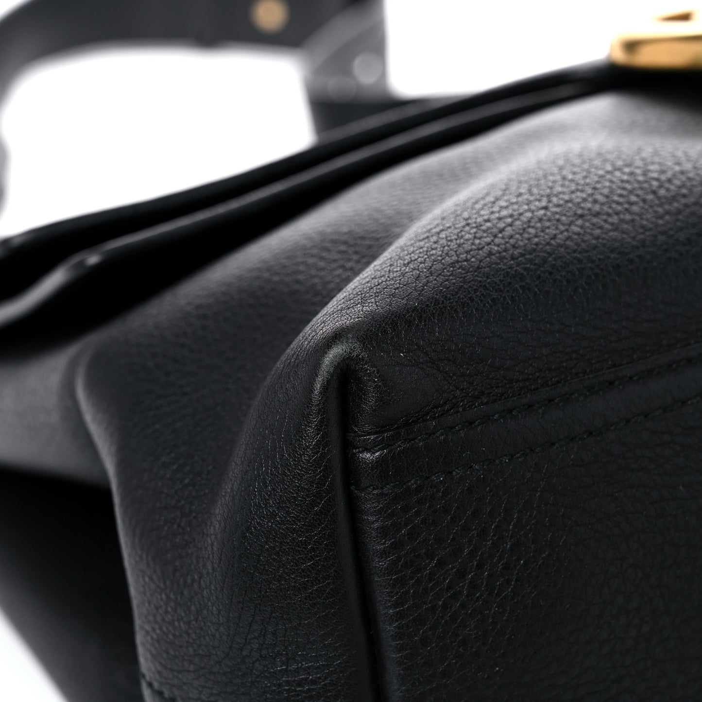 Calfskin Large GG Marmont Shoulder Bag Black