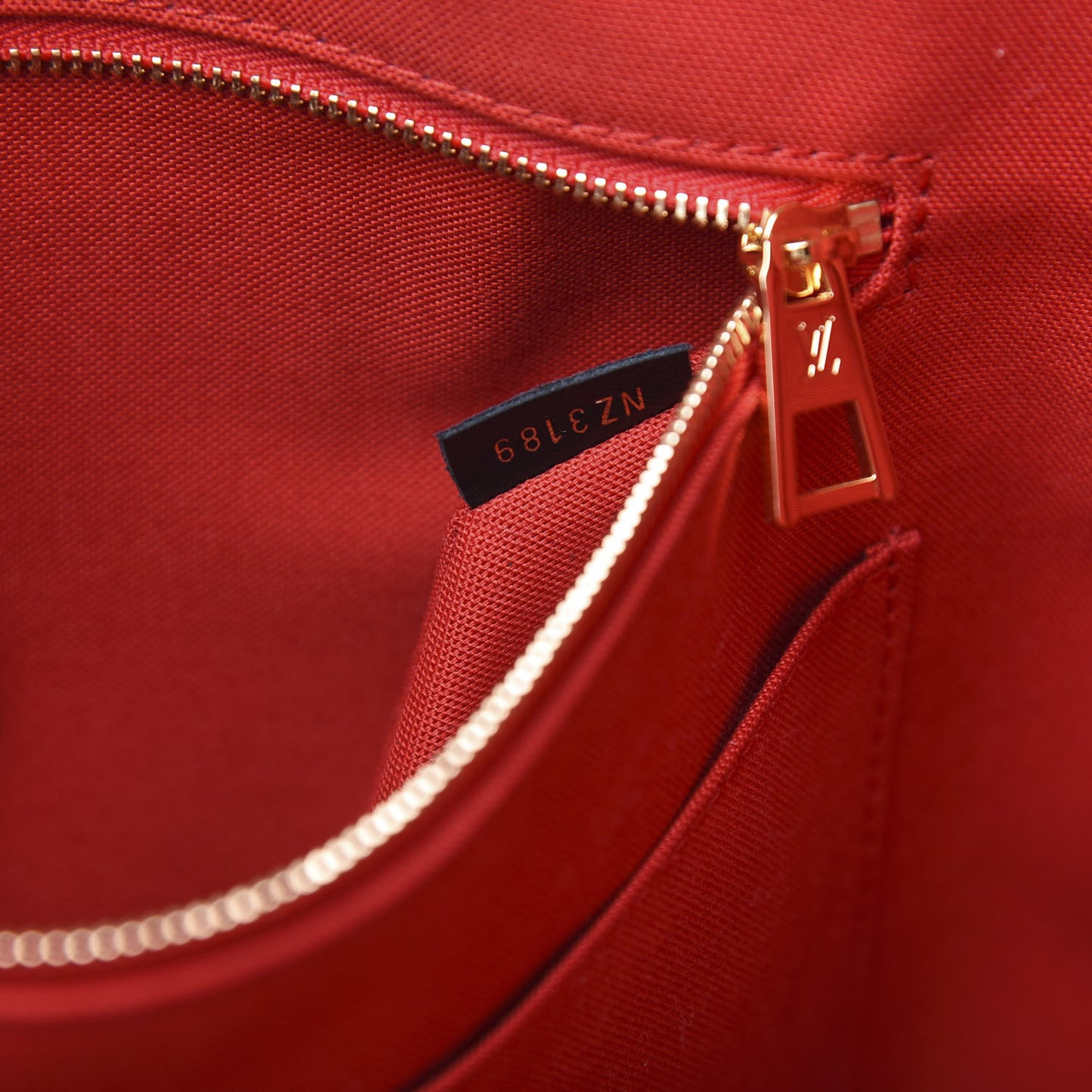 Reverse Monogram Giant Onthego GM