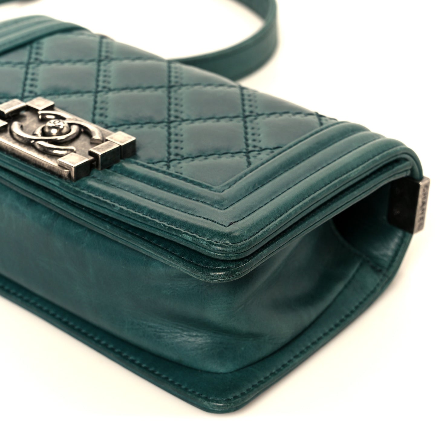 Calfskin Double Stitch Small Boy Flap Green