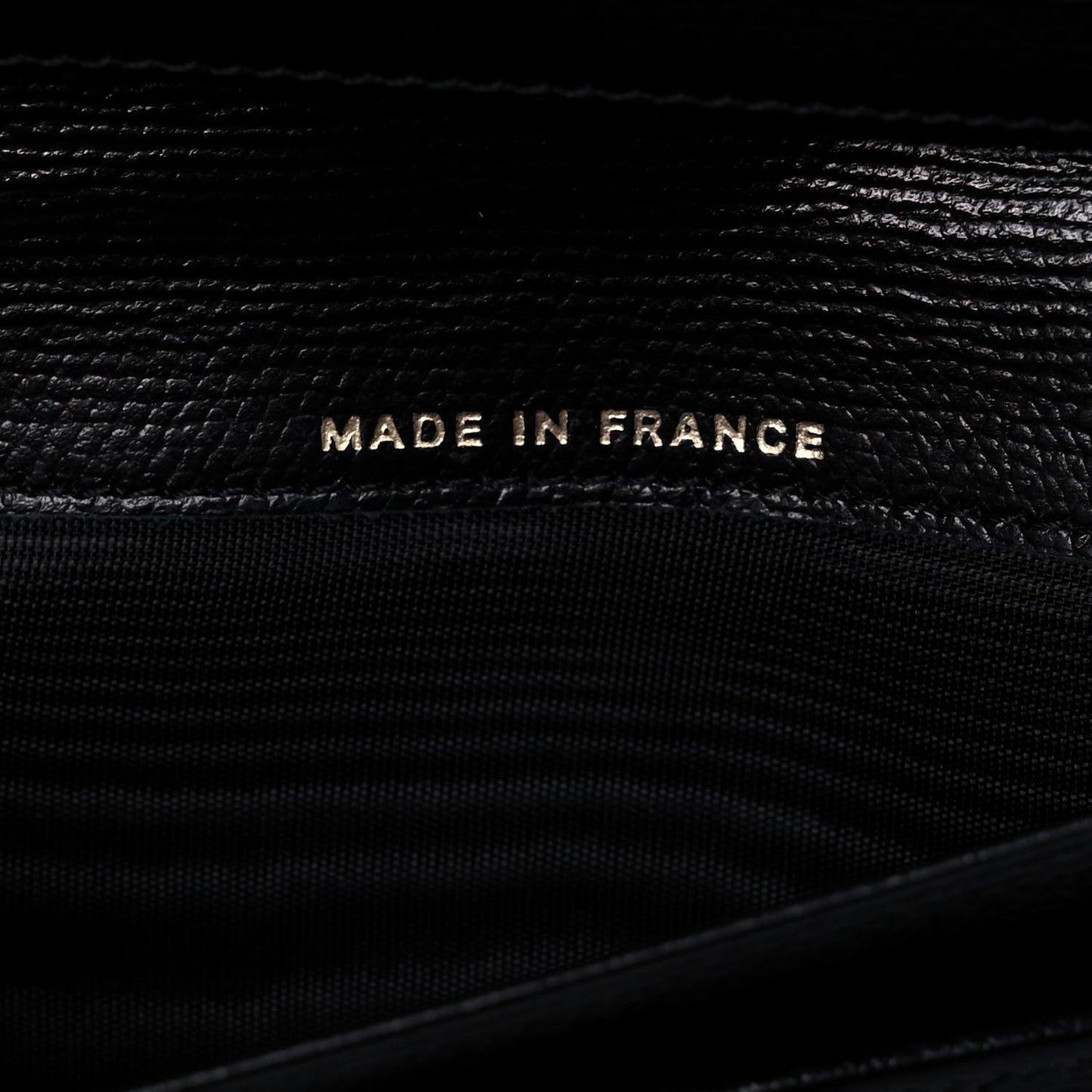 Grained Calfskin CC Button Yen Wallet Black