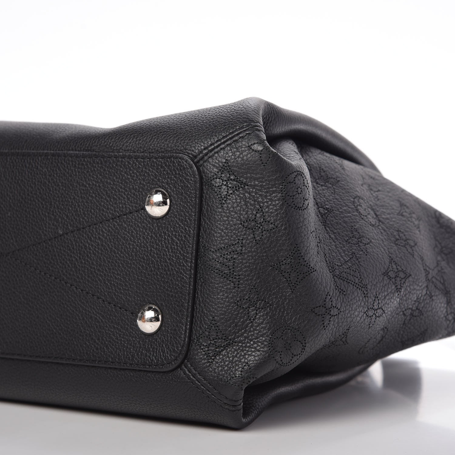 Louis Vuitton Mahina Haumea Black 9 of 12