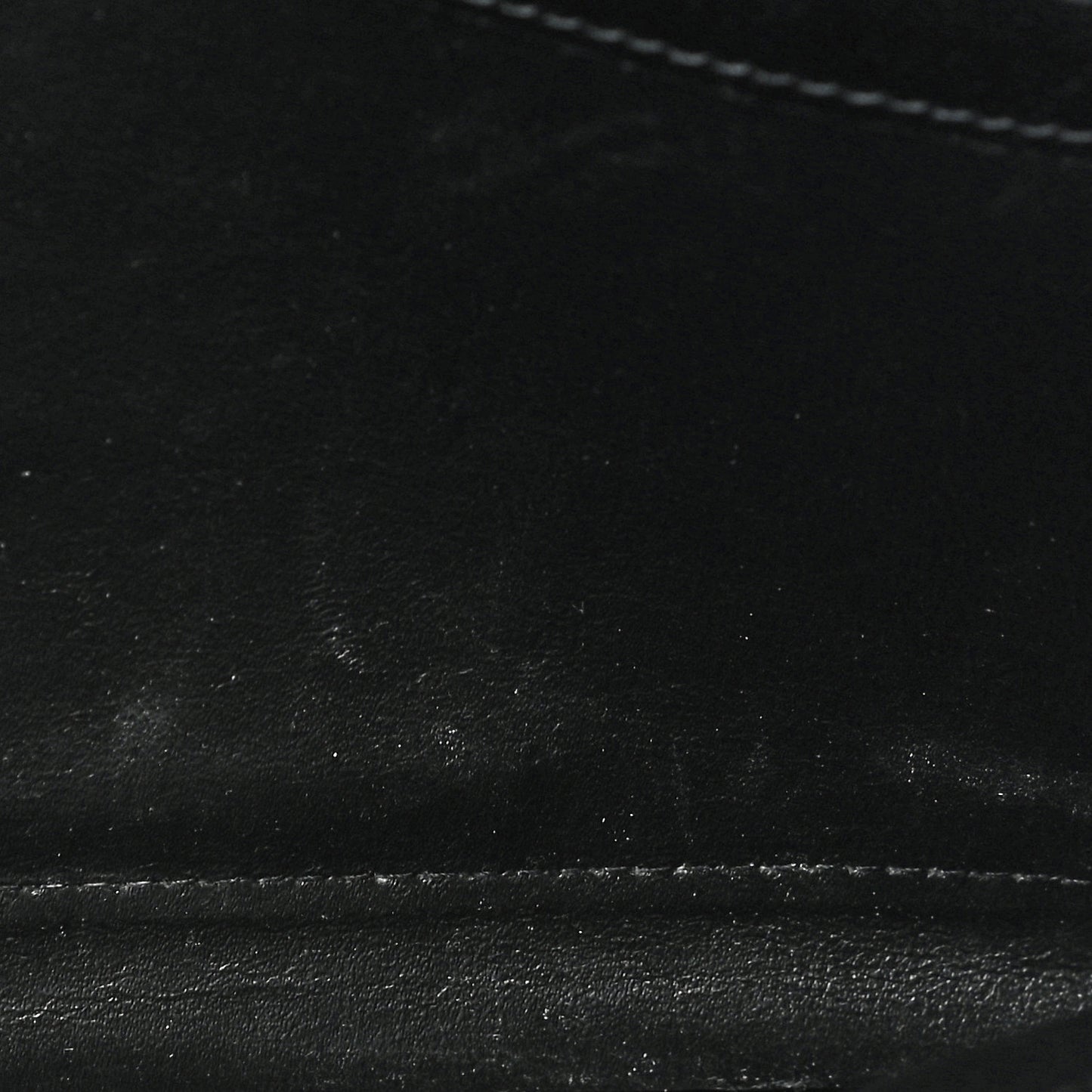 Grain De Poudre Matelasse Chevron Monogram Chain Wallet Black