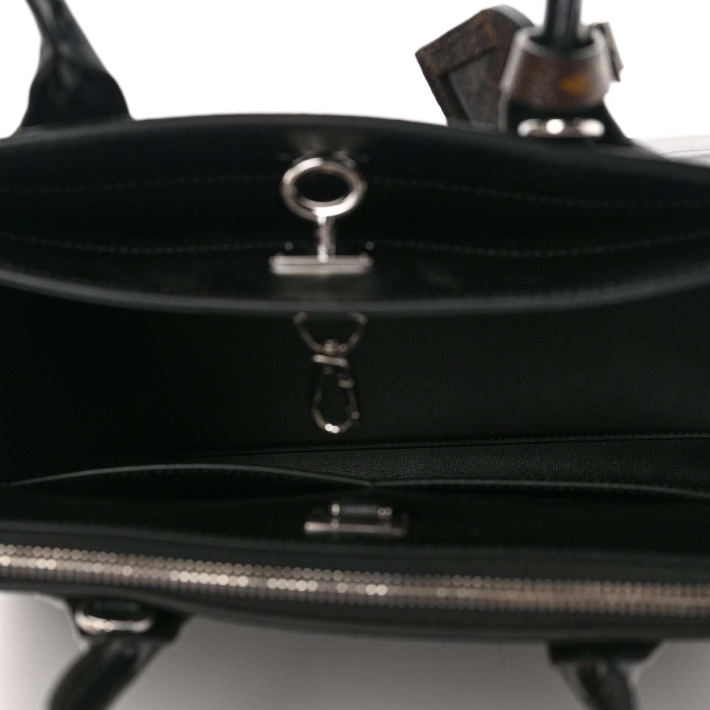 Calfskin Embossed Steamer MM Black