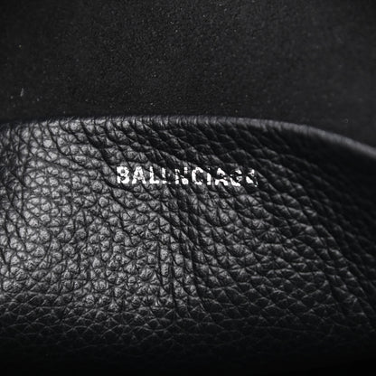 Balenciaga Calfskin Logo M Everyday Camera Bag Black 6 of 10