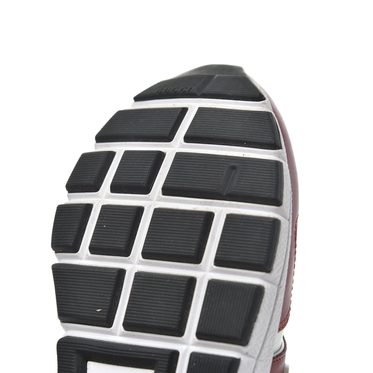 Calfskin Womens Interlocking G Sneakers 37 White Rosso
