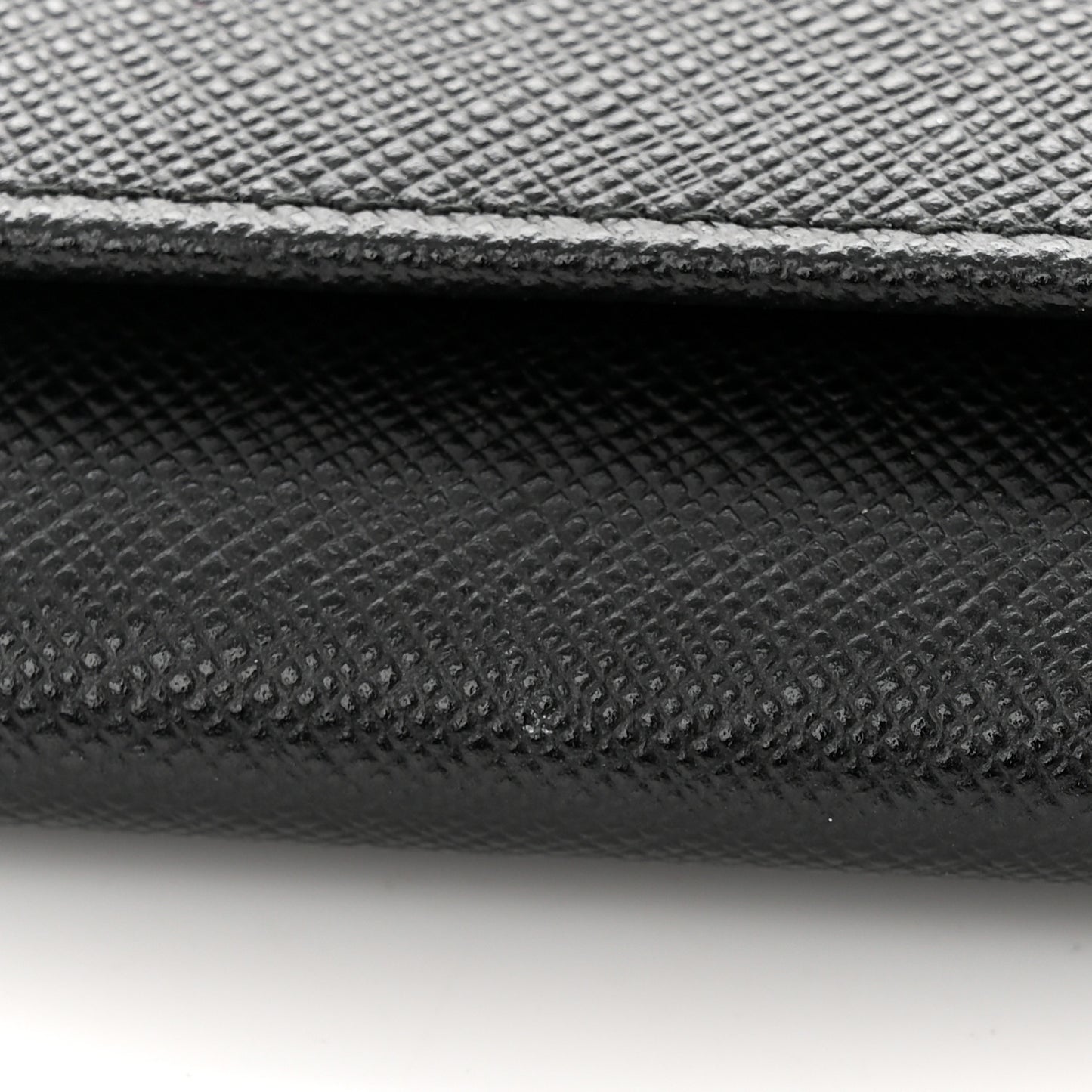 Saffiano Lux Chain Wallet Black