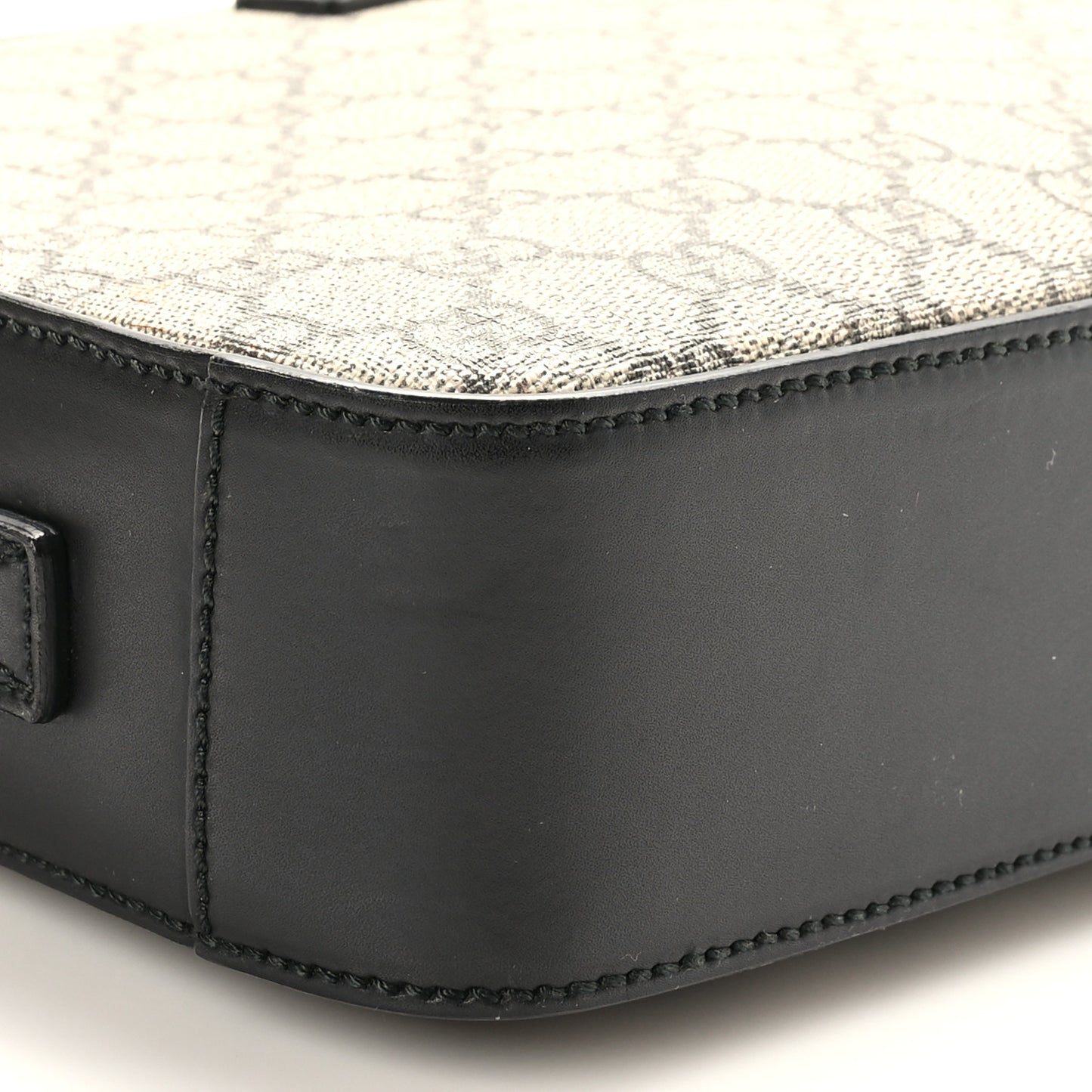 GG Supreme Monogram Clutch Wristlet Beige Black