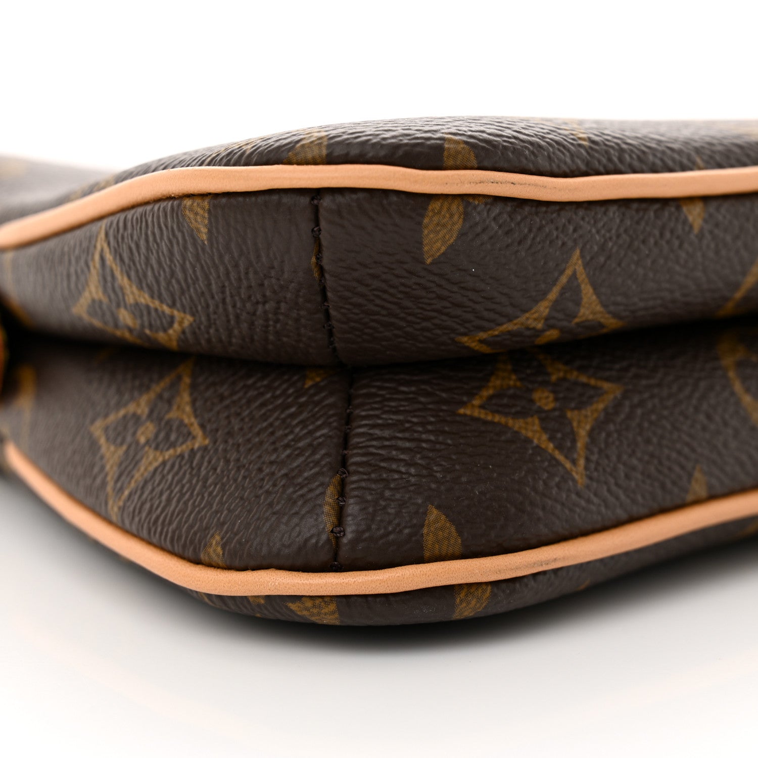 Louis Vuitton Monogram Liv Pochette 9 of 11