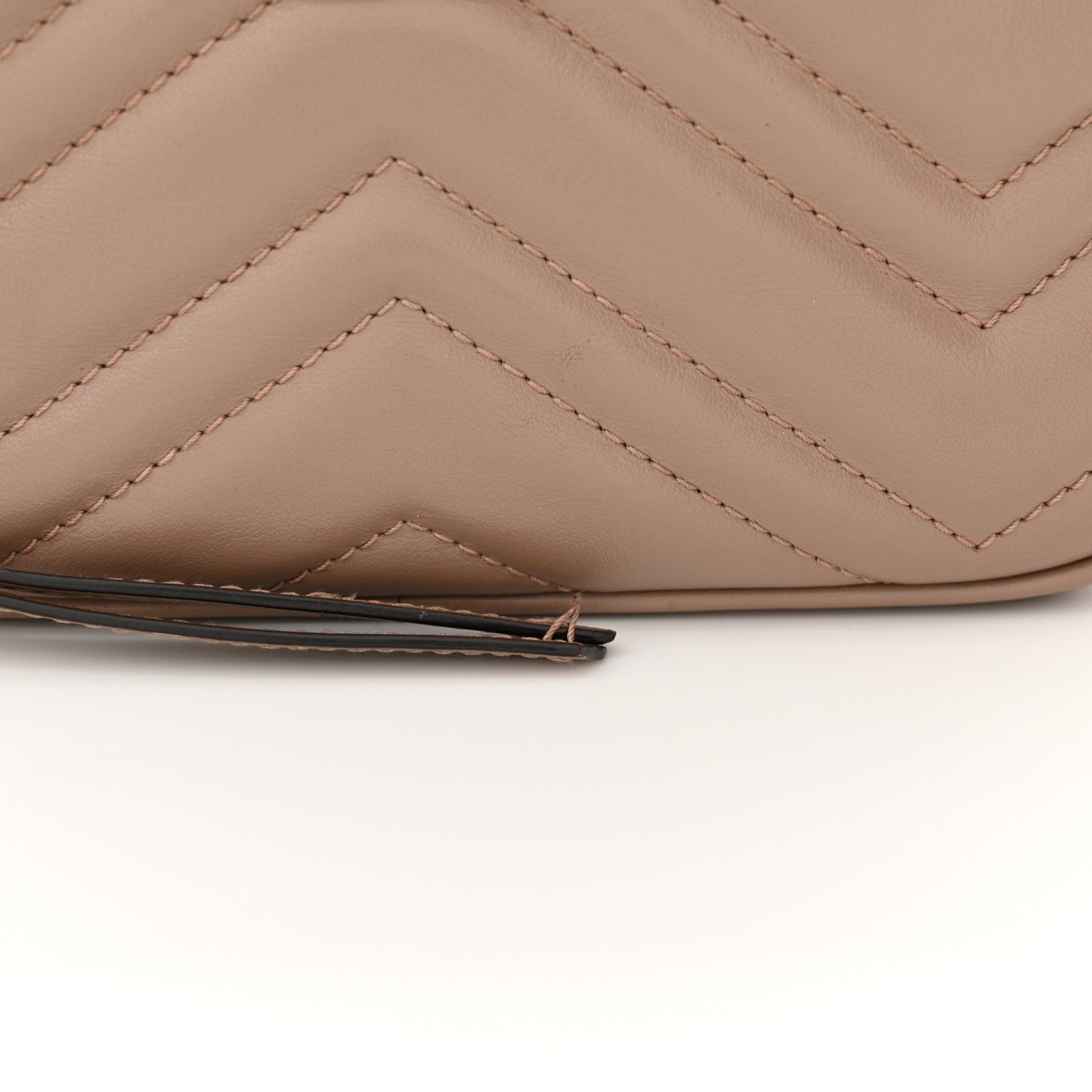 Calfskin Matelasse Mini GG Marmont Chain Shoulder Bag Porcelain Rose