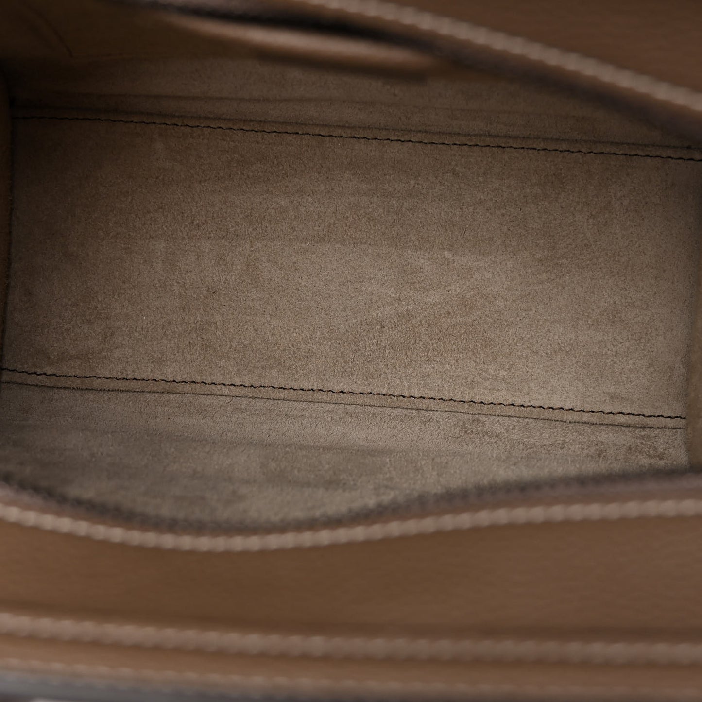Drummed Calfskin Nano Luggage Souris
