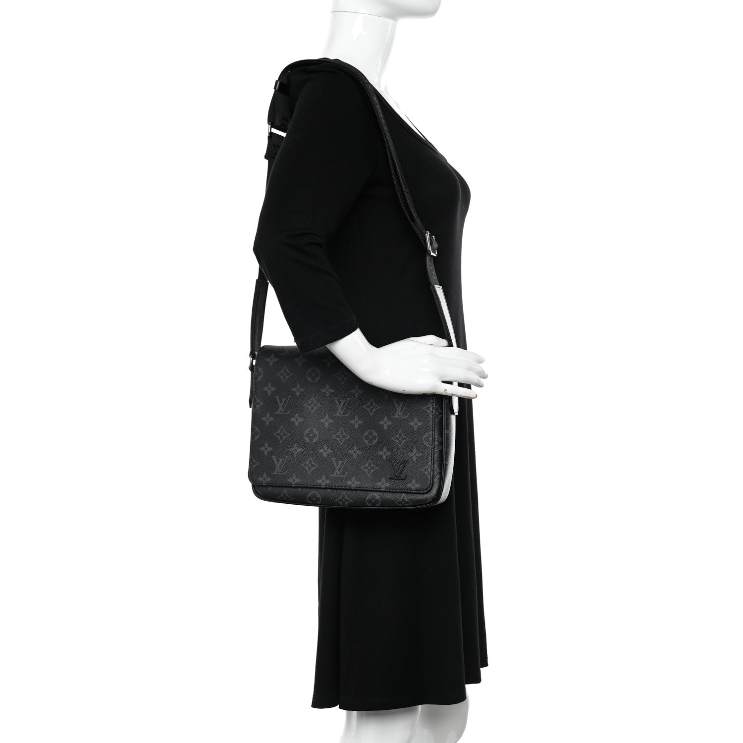 Louis Vuitton Monogram Eclipse District PM NM 2 of 10