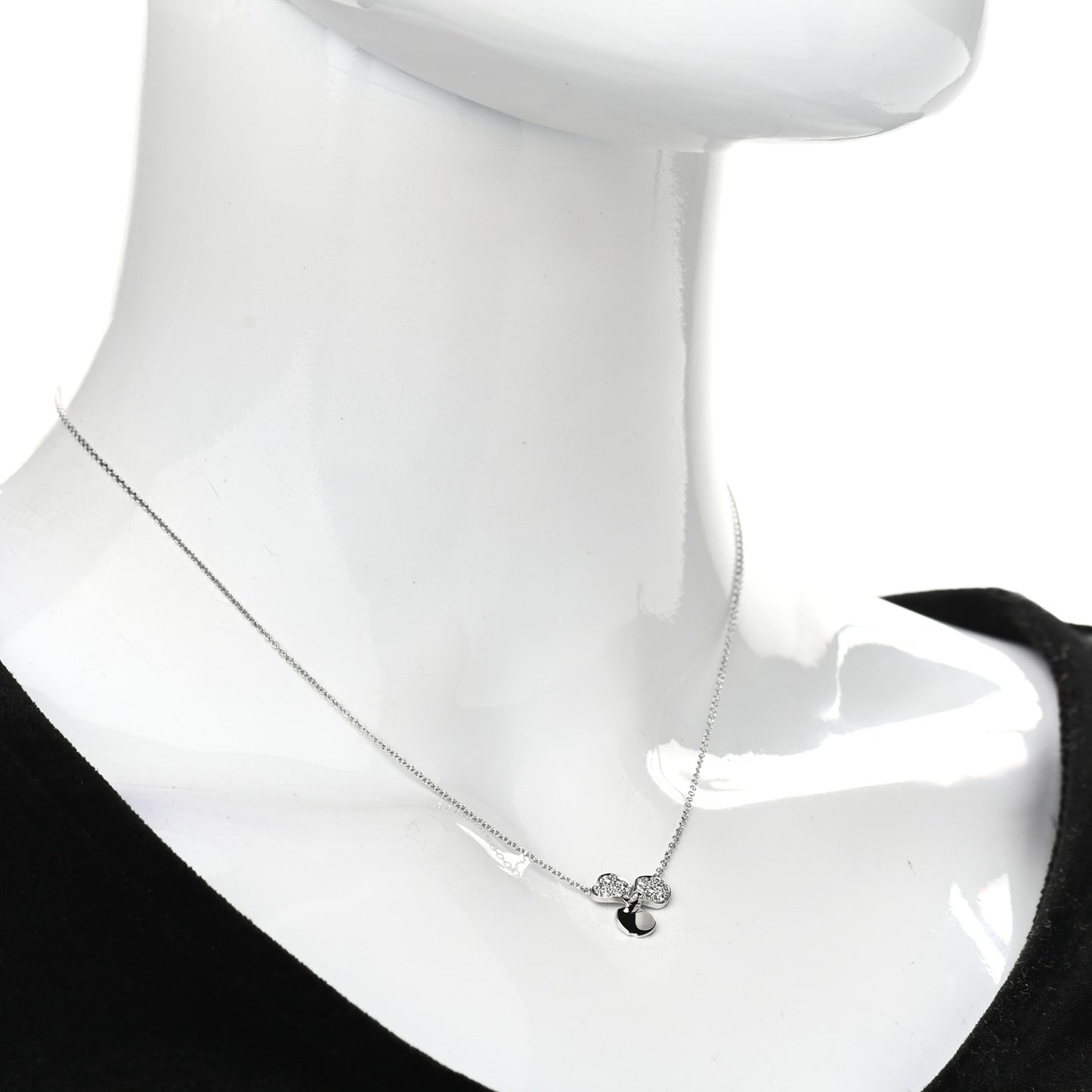 Platinum Diamond .17ctw Small Paper Flowers Pendant Necklace
