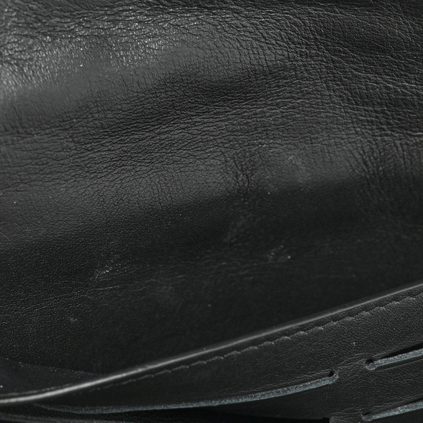 Calfskin New Wave Long Wallet Black