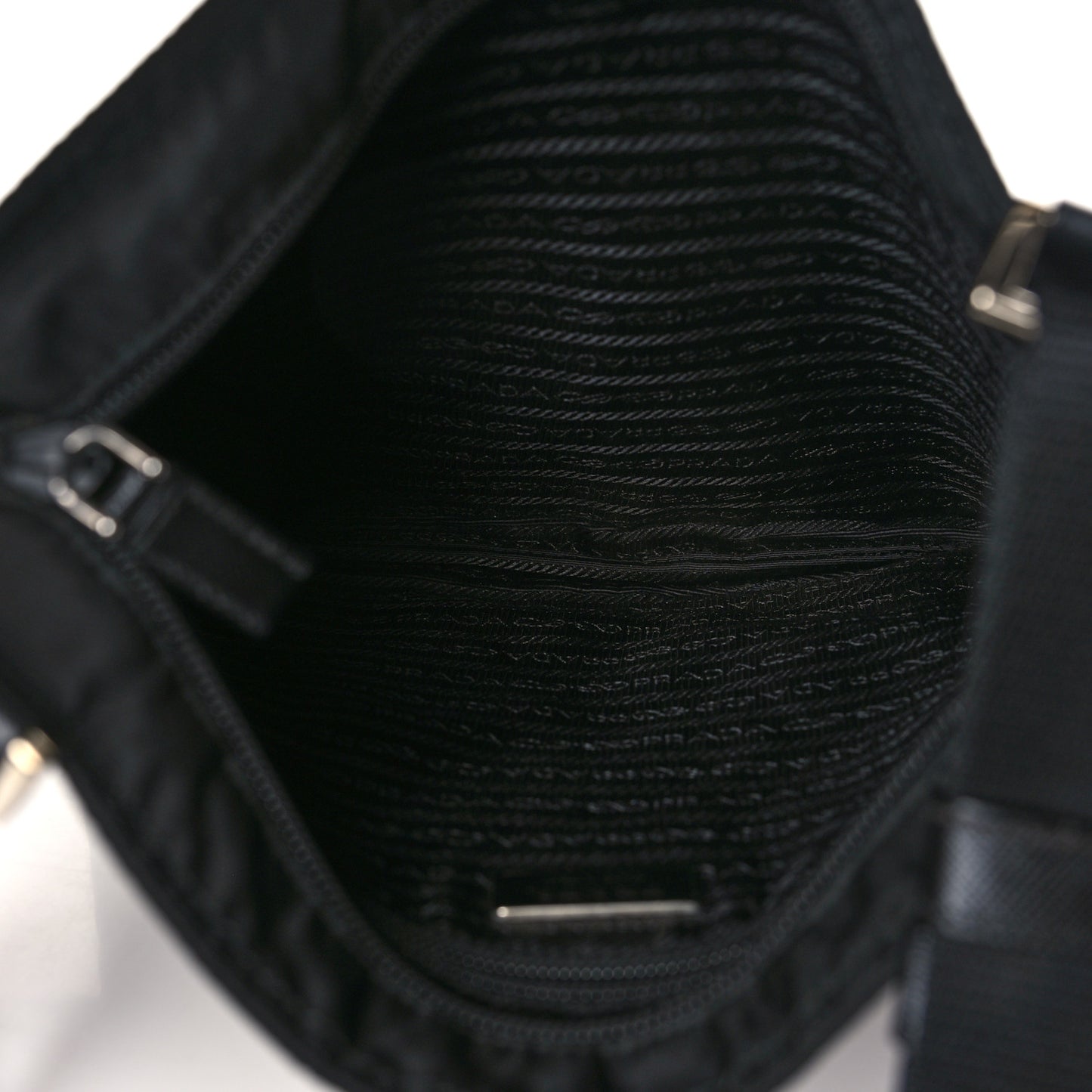 Tessuto Nylon Flat Messenger Bag Black