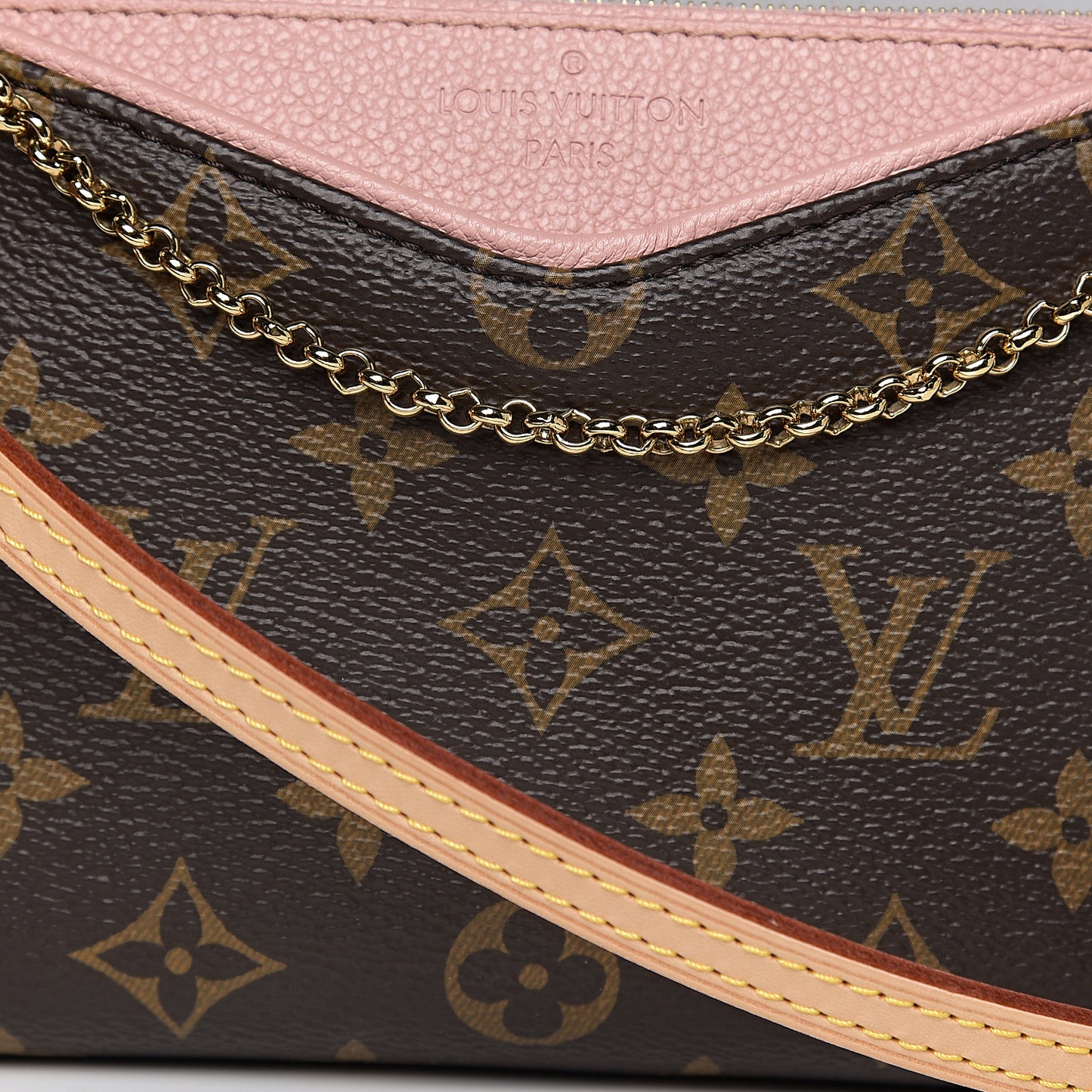Monogram Pallas Clutch Rose Poudre