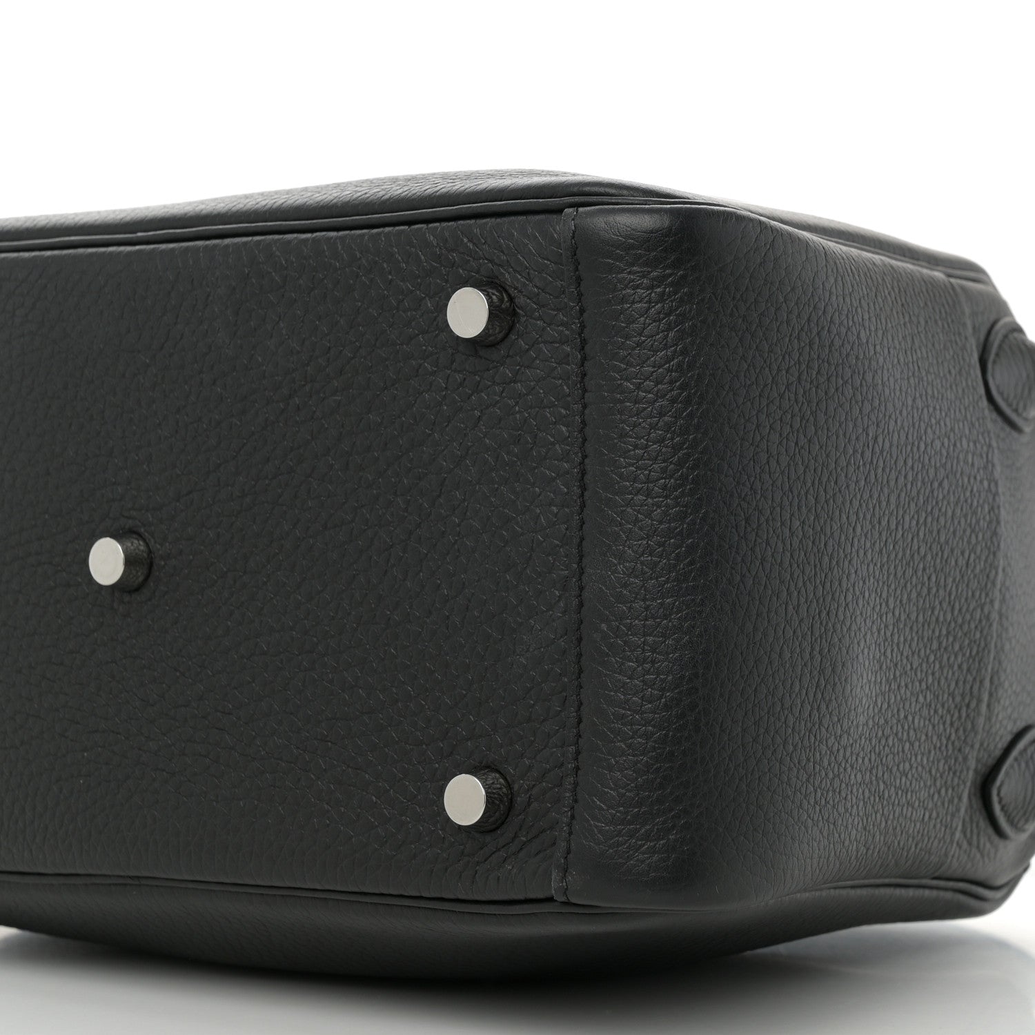 Hermes Taurillon Clemence Lindy 26 Black 10 of 14
