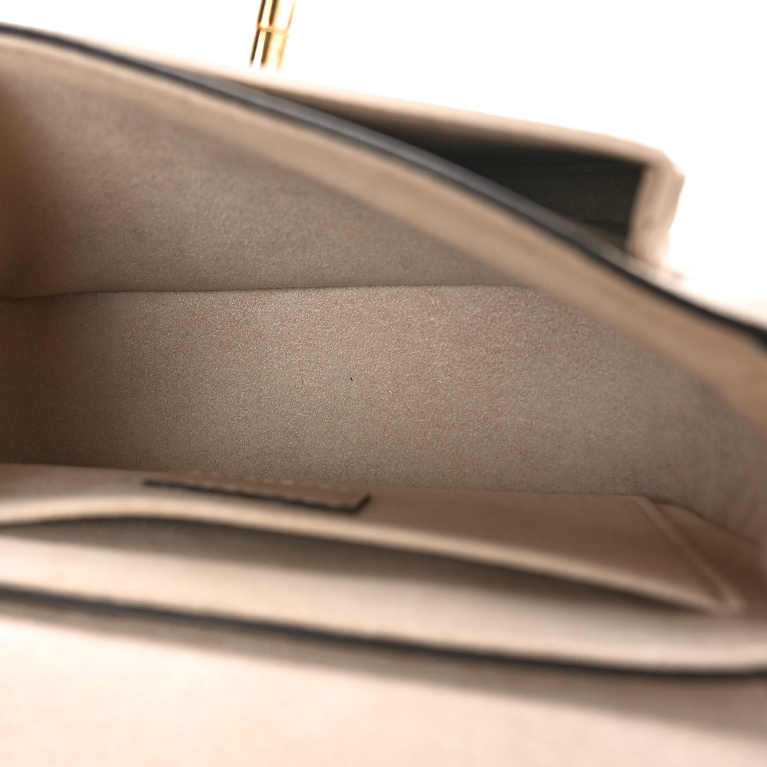 Louis Vuitton Grained Calfskin Lockme Tender Greige 5 of 10