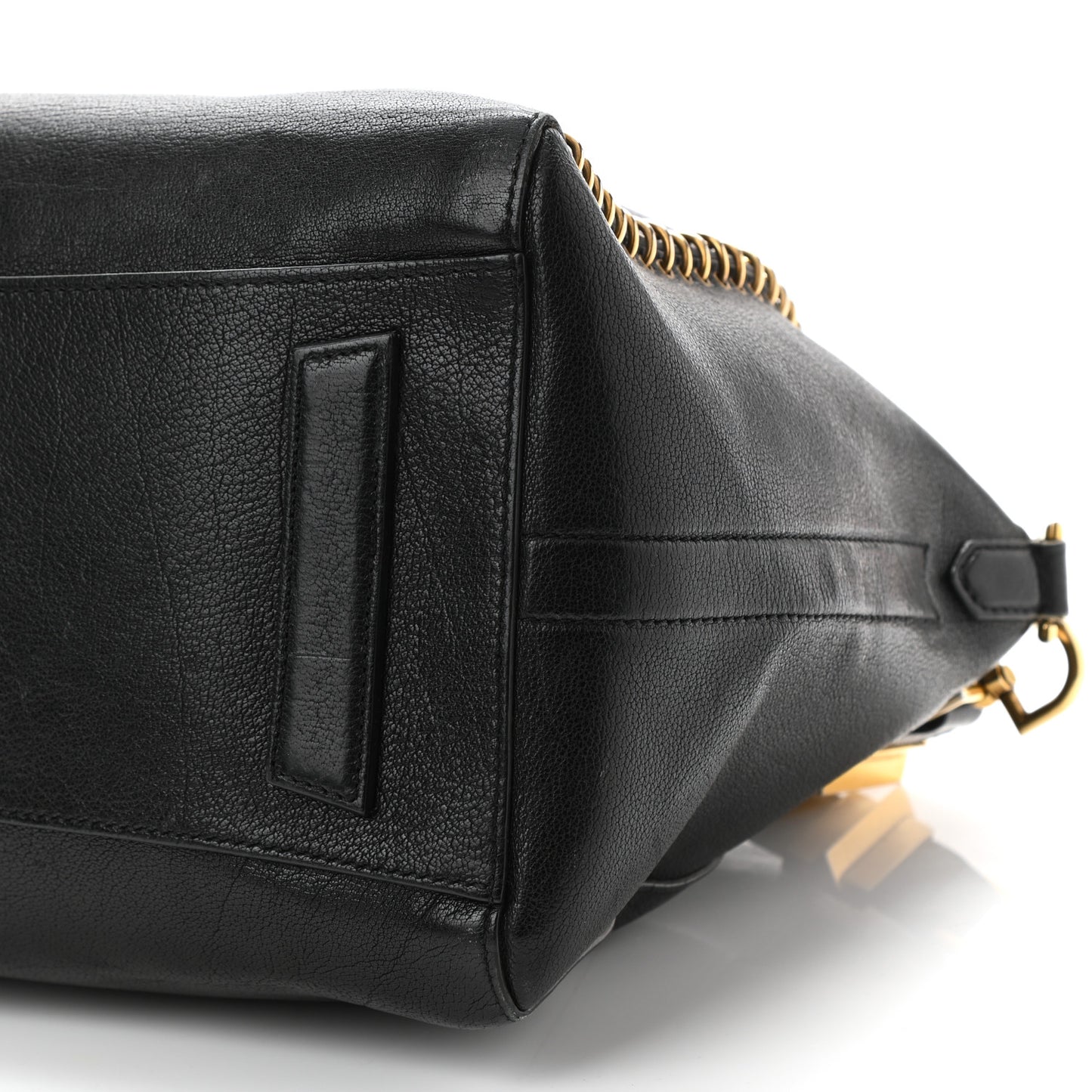 Buffalo Ring Medium Antigona Black