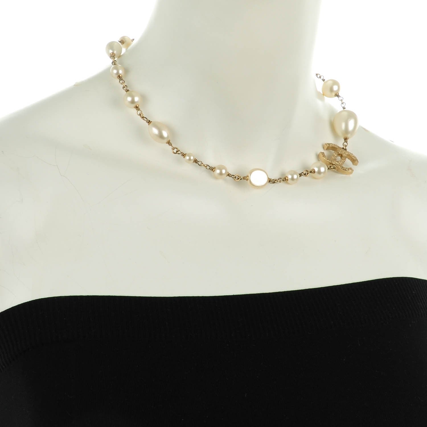 Chanel Irregular Pearl CC Short Necklace Gold 2 of 5