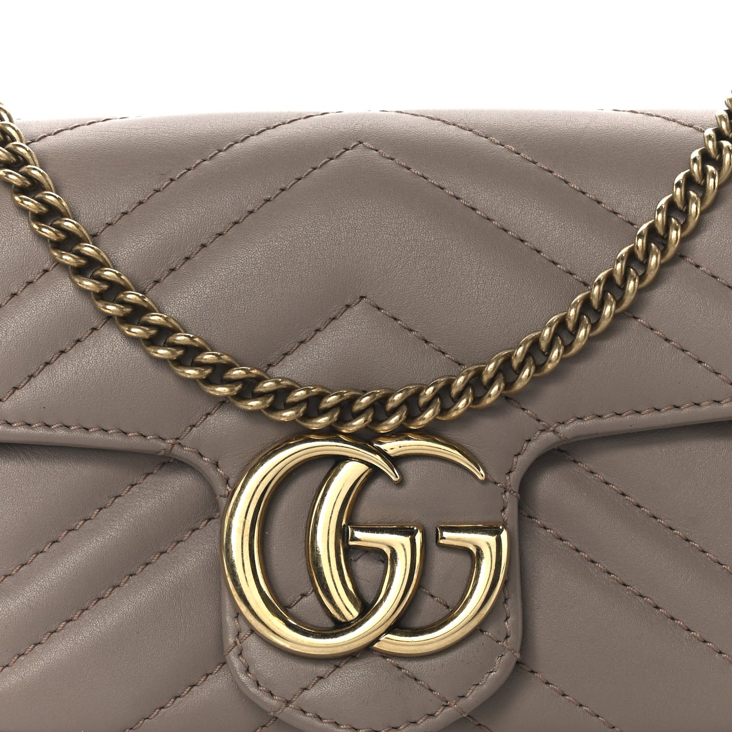 Calfskin Matelasse Super Mini GG Marmont Shoulder Bag Porcelain Rose