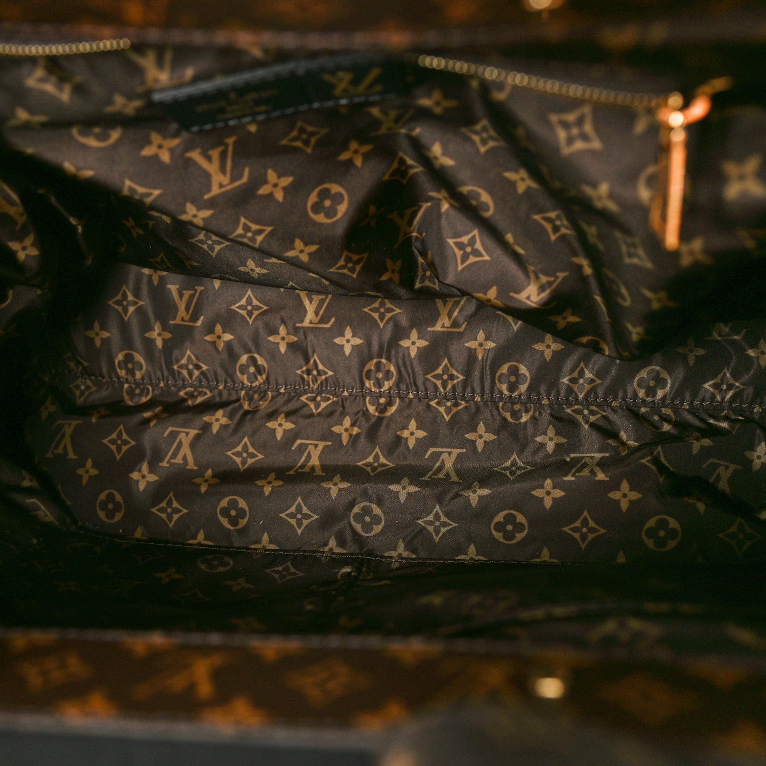 Louis Vuitton Econyl Monogram Pillow Giant Onthego MM Black 5 of 9
