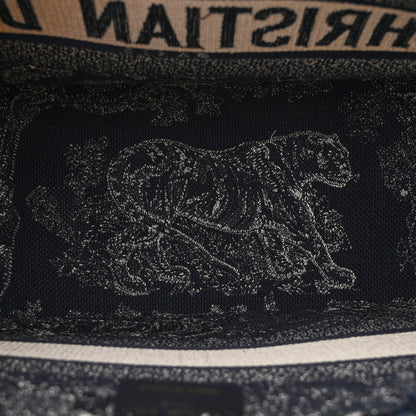 Christian Dior Canvas Embroidered Medium Dioriviera Toile De Jouy Reverse Book Tote Blue 5 of 13