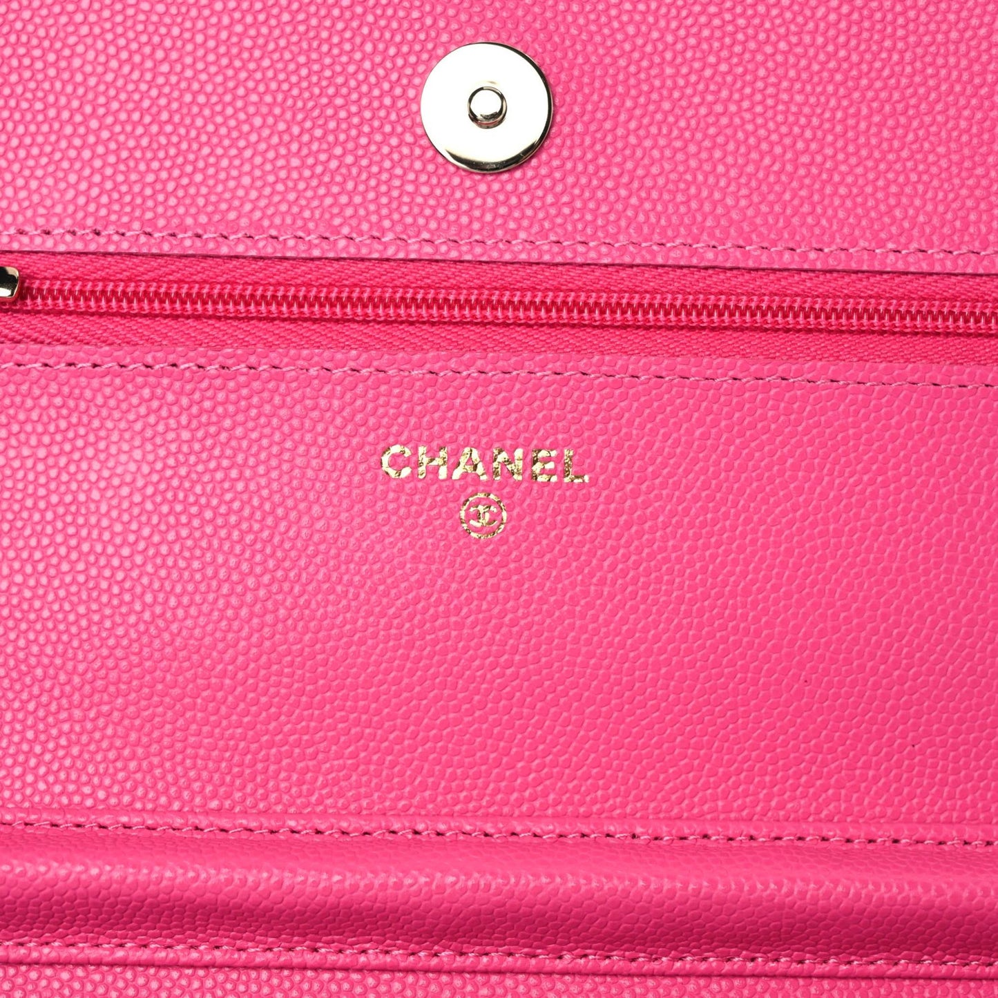 Caviar Quilted Wallet On Chain WOC Dark Pink