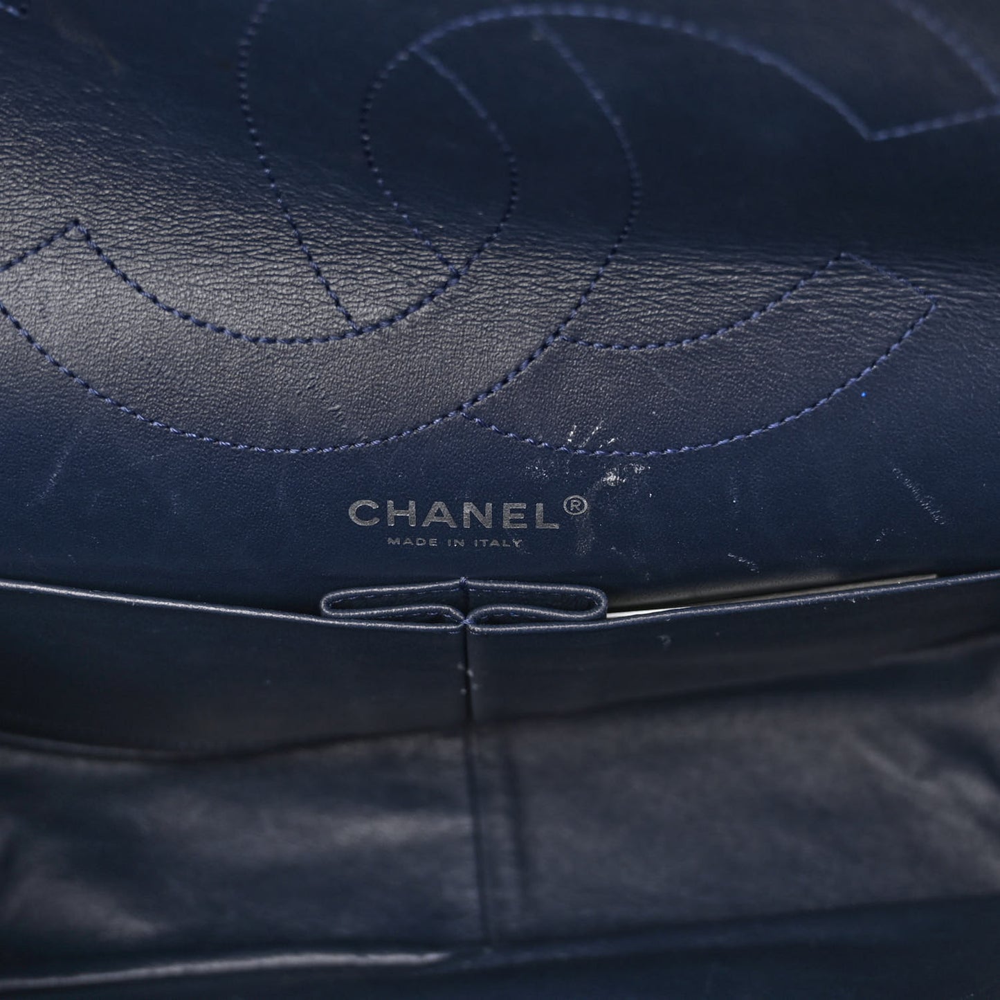 Distressed Patent Quilted 2.55 Reissue 227 Flap Dark Blue