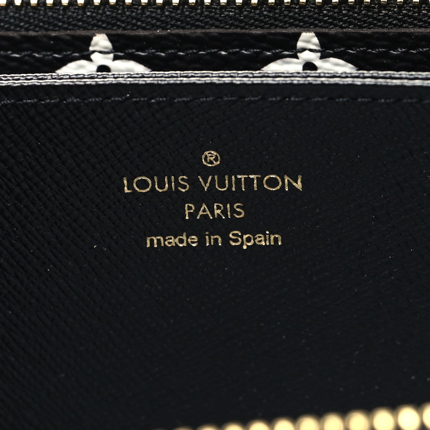 Monogram Giant Jungle Zippy Wallet Black