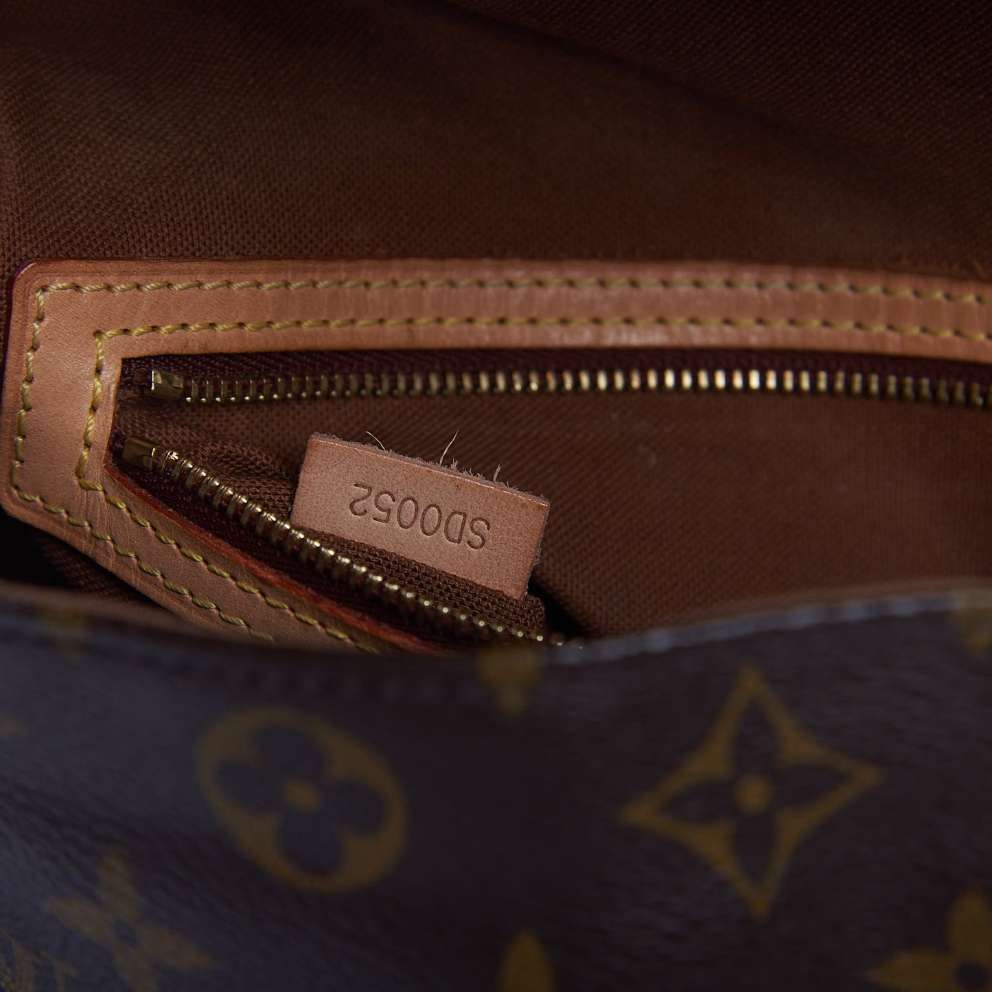 Monogram Mini Looping